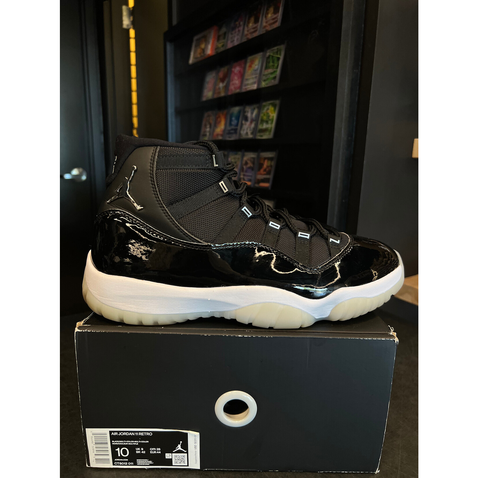 Jordan Jordan 11 Retro Jubilee 25th Anniversary Size 10, PREOWNED