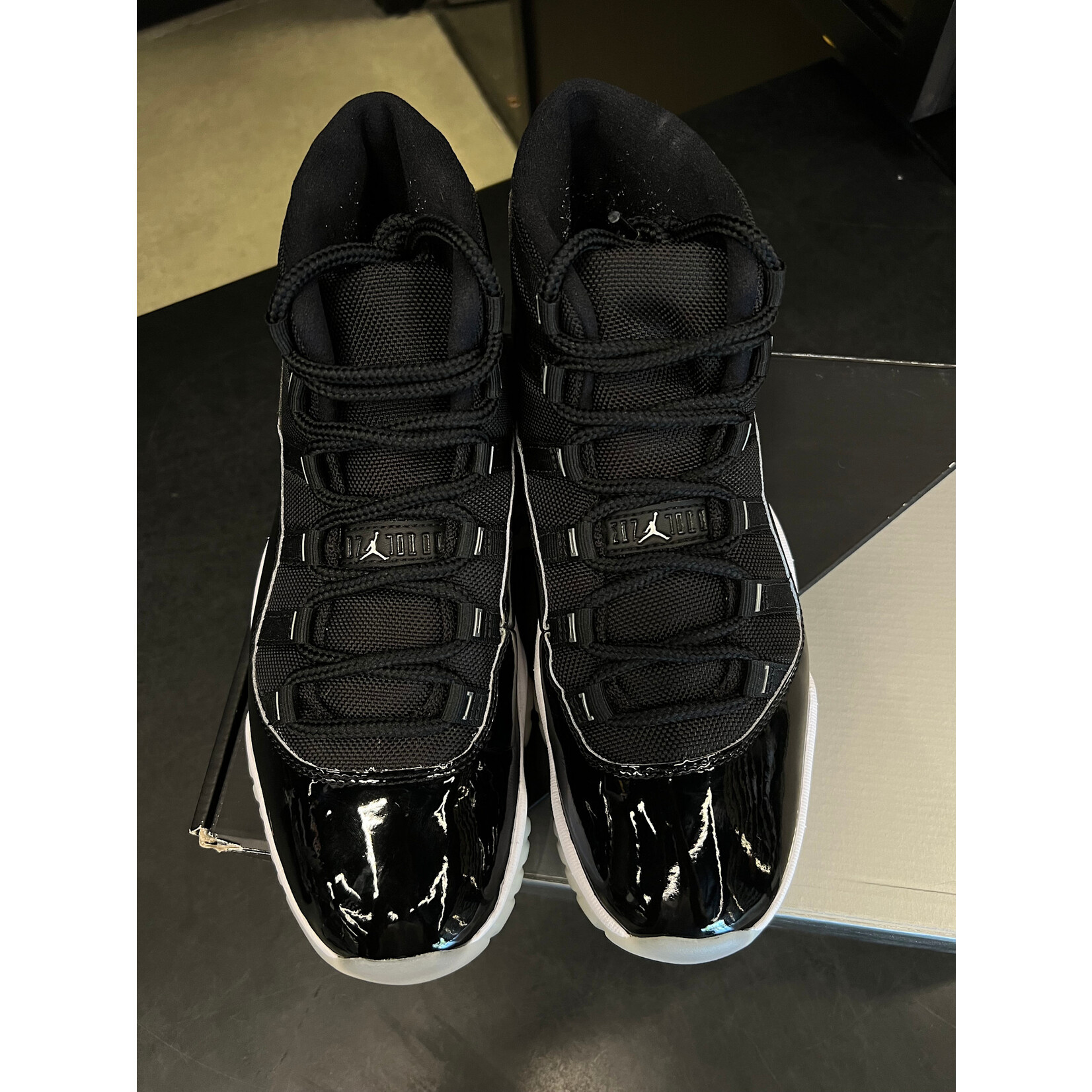 Jordan Jordan 11 Retro Jubilee 25th Anniversary Size 10, PREOWNED