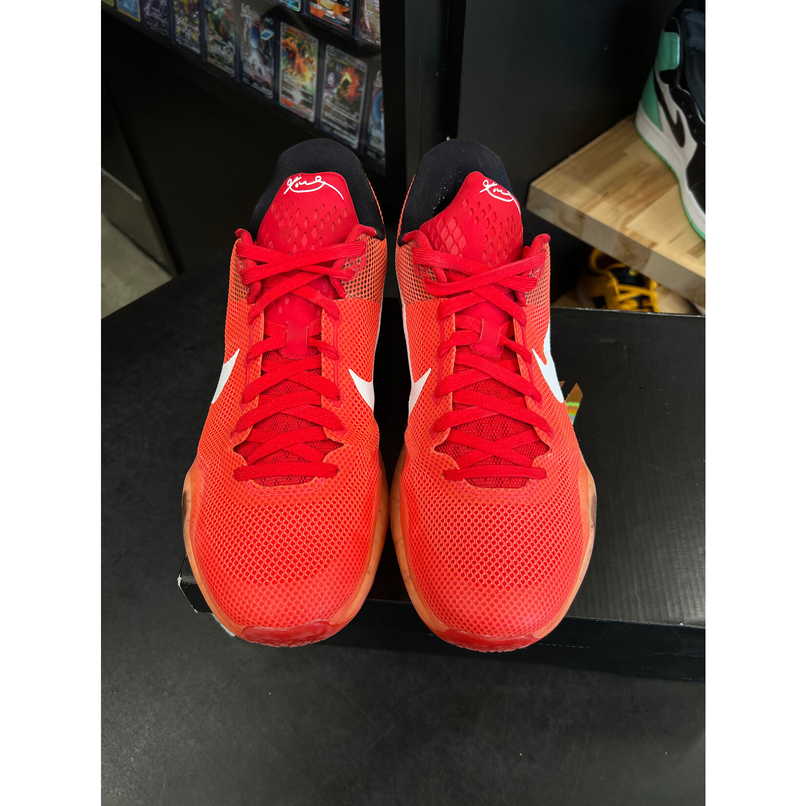 Nike Nike Kobe 10 Hot Lava Size 12, PREOWNED