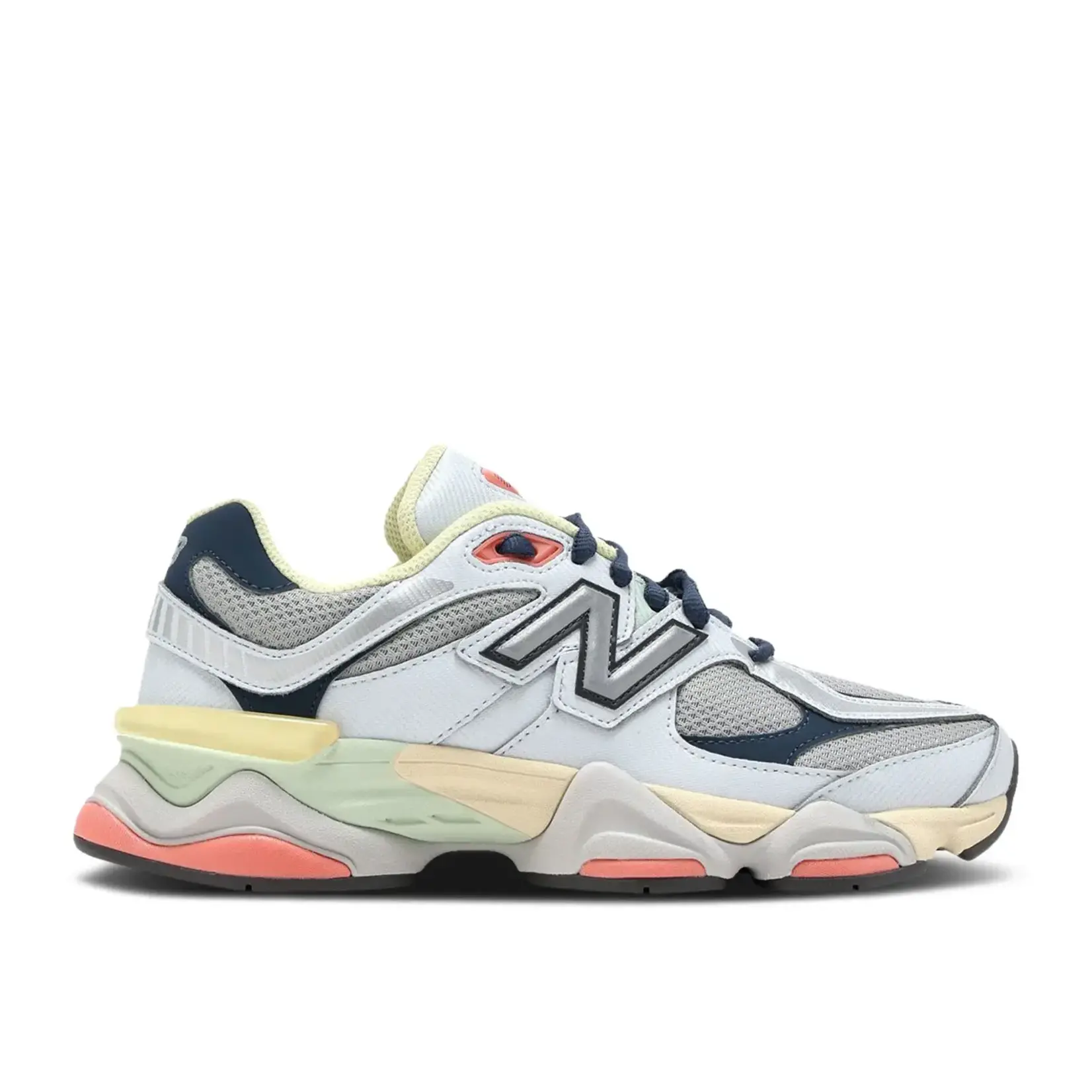 New Balance New Balance 9060 Grey Yellow Navy Size 9, DS BRAND NEW