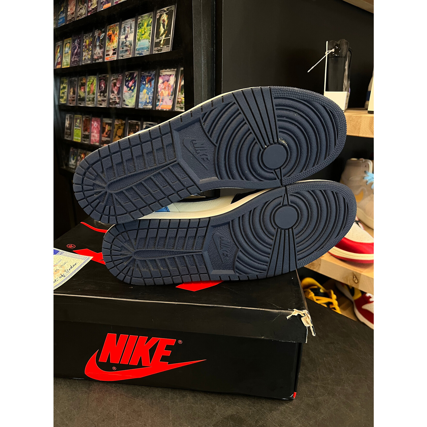 Jordan Jordan 1 Retro High Obsidian Size 13, PREOWNED