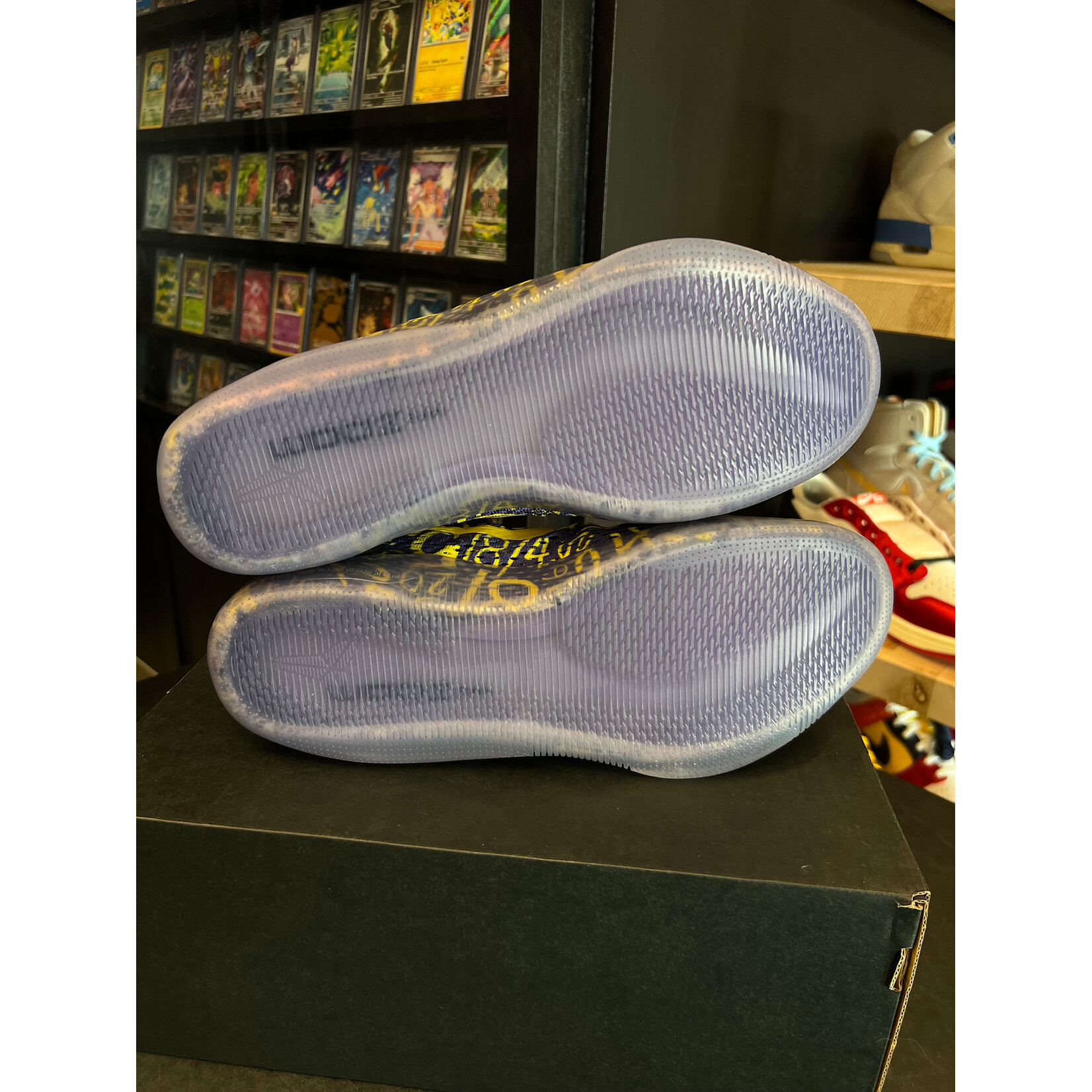 Nike Nike Kobe 11 Mamba Day Nike ID Size 10, DS BRAND NEW