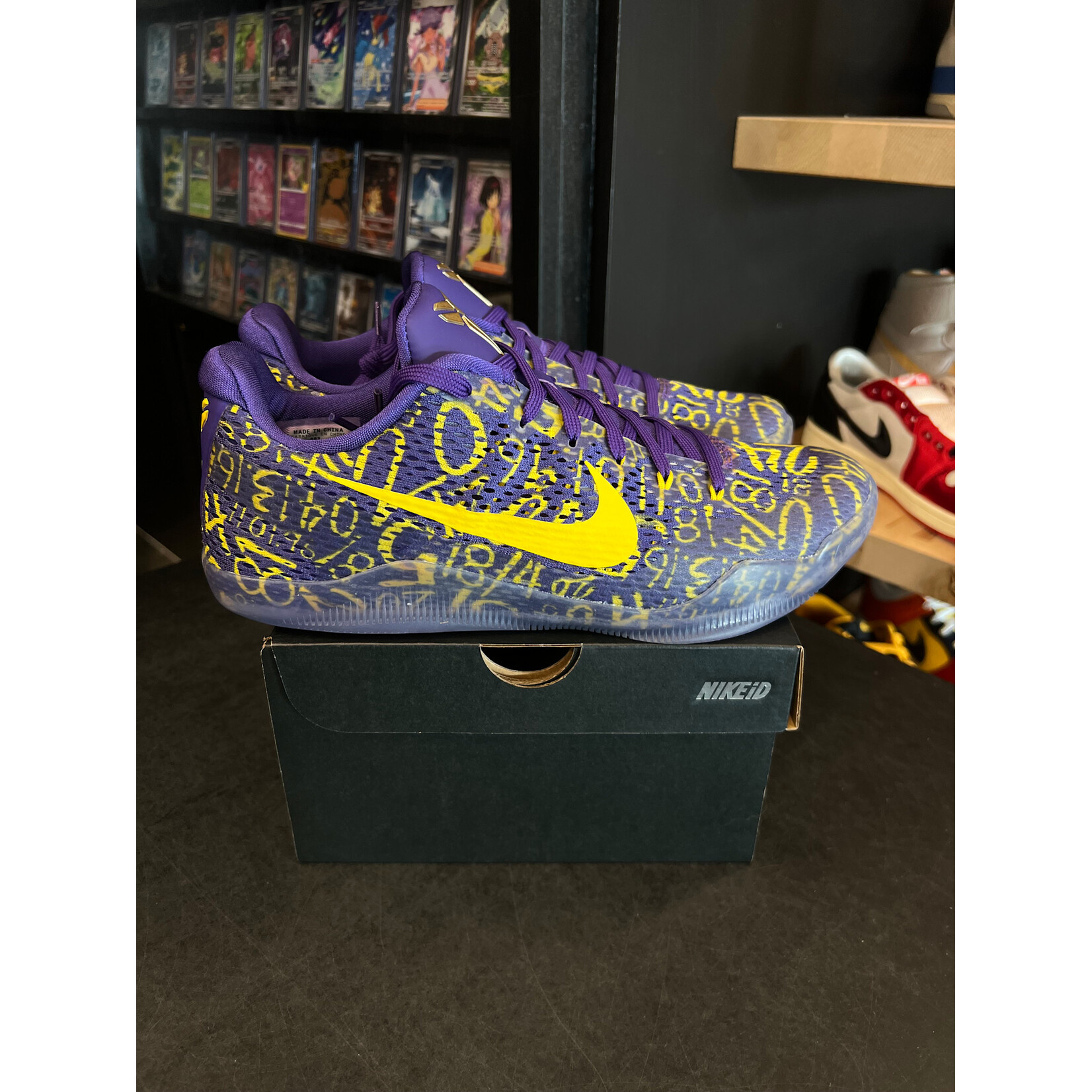 Nike Nike Kobe 11 Mamba Day Nike ID Size 10, DS BRAND NEW