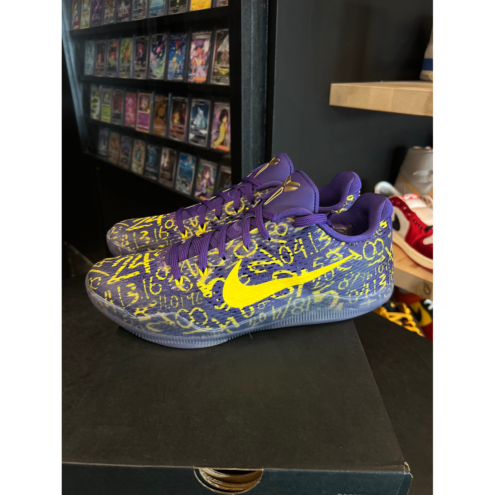 Nike Nike Kobe 11 Mamba Day Nike ID Size 10, DS BRAND NEW