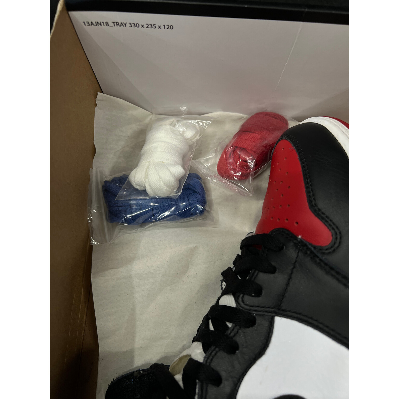 Jordan Jordan 1 Retro Top 3 Size 10.5, PREOWNED