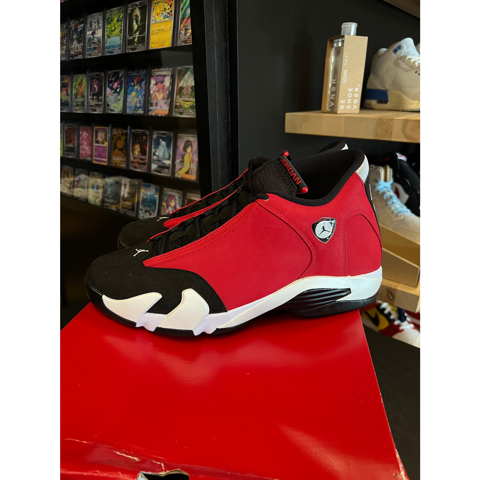 Jordan Jordan 14 Retro Gym Red Toro Size 12.5, PREOWNED