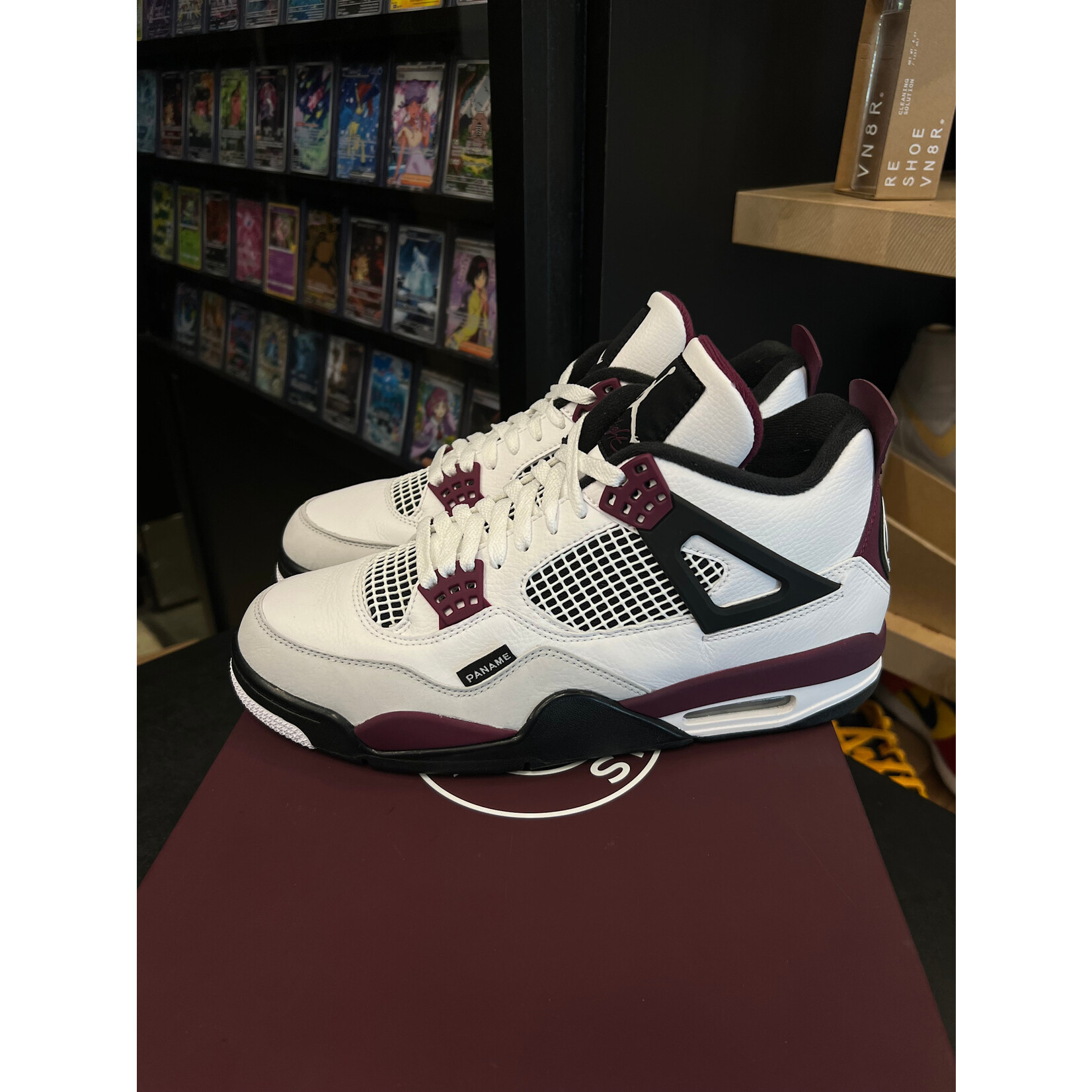 Jordan Jordan 4 Retro PSG Paris Saint-Germain Size 10, PREOWNED