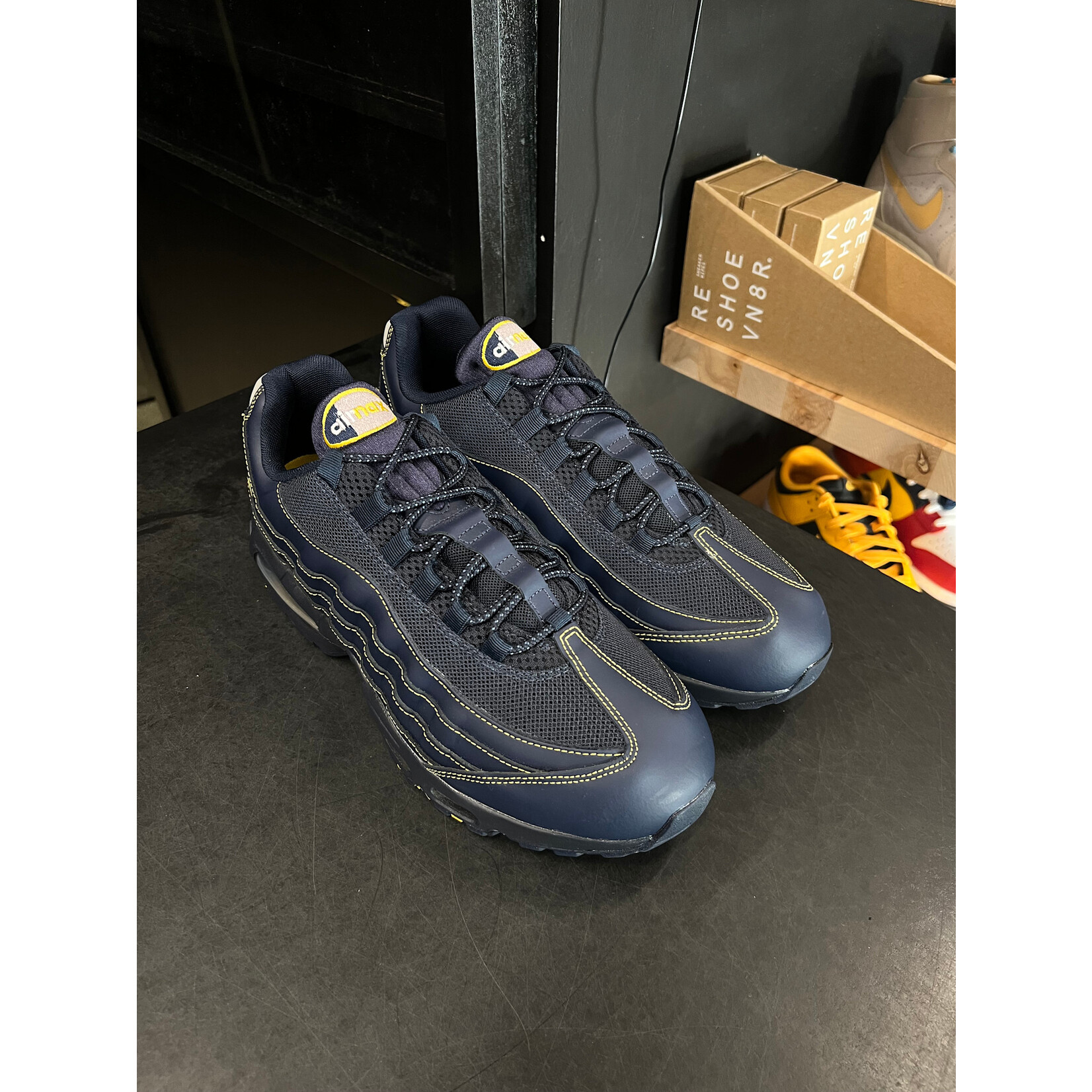 Nike Nike Air Max 95 OG Big Bubble Michigan Size 12, PREOWNED