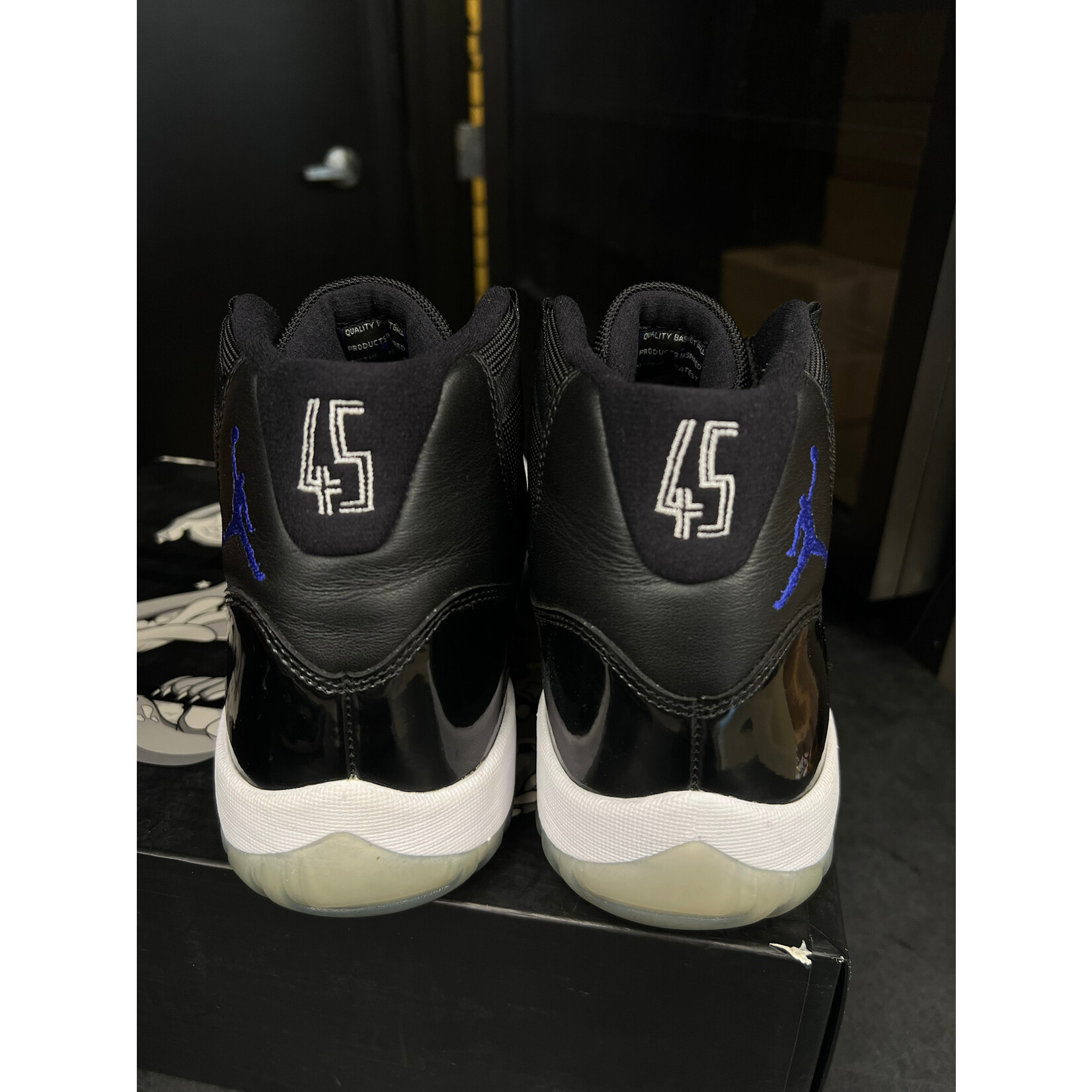 Jordan Jordan 11 Retro Space Jam (2016) Size 11, PREOWNED