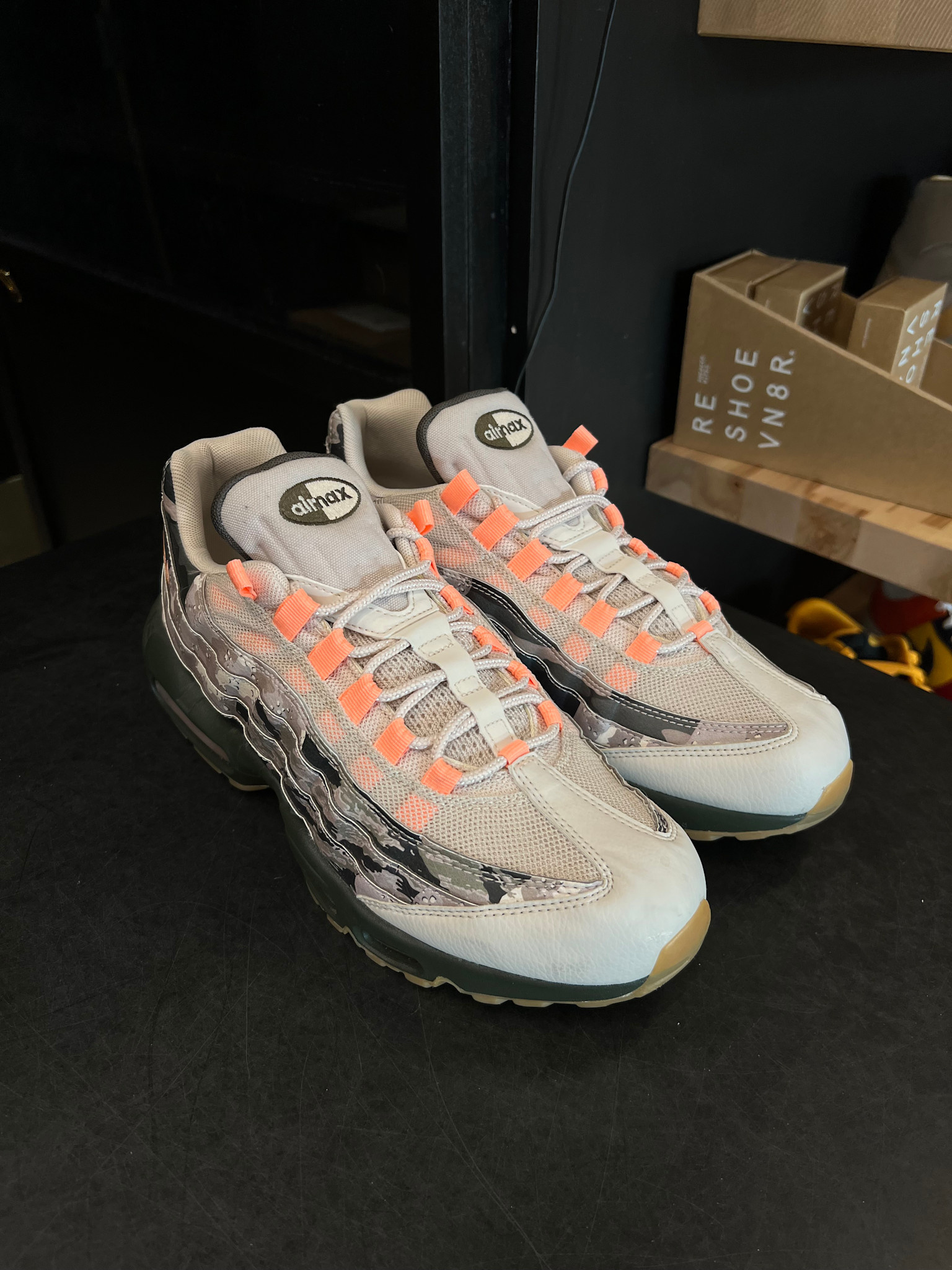 Nike Nike Air Max 95 Camo Sunset Size 10.5, PREOWNED