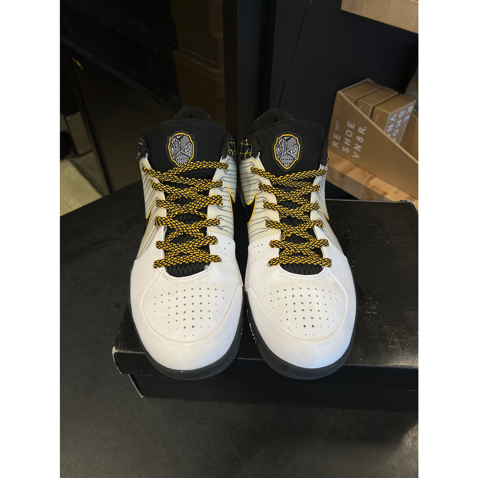 Nike Nike Kobe 4 Protro White Black Del Sol Size 11, PREOWNED