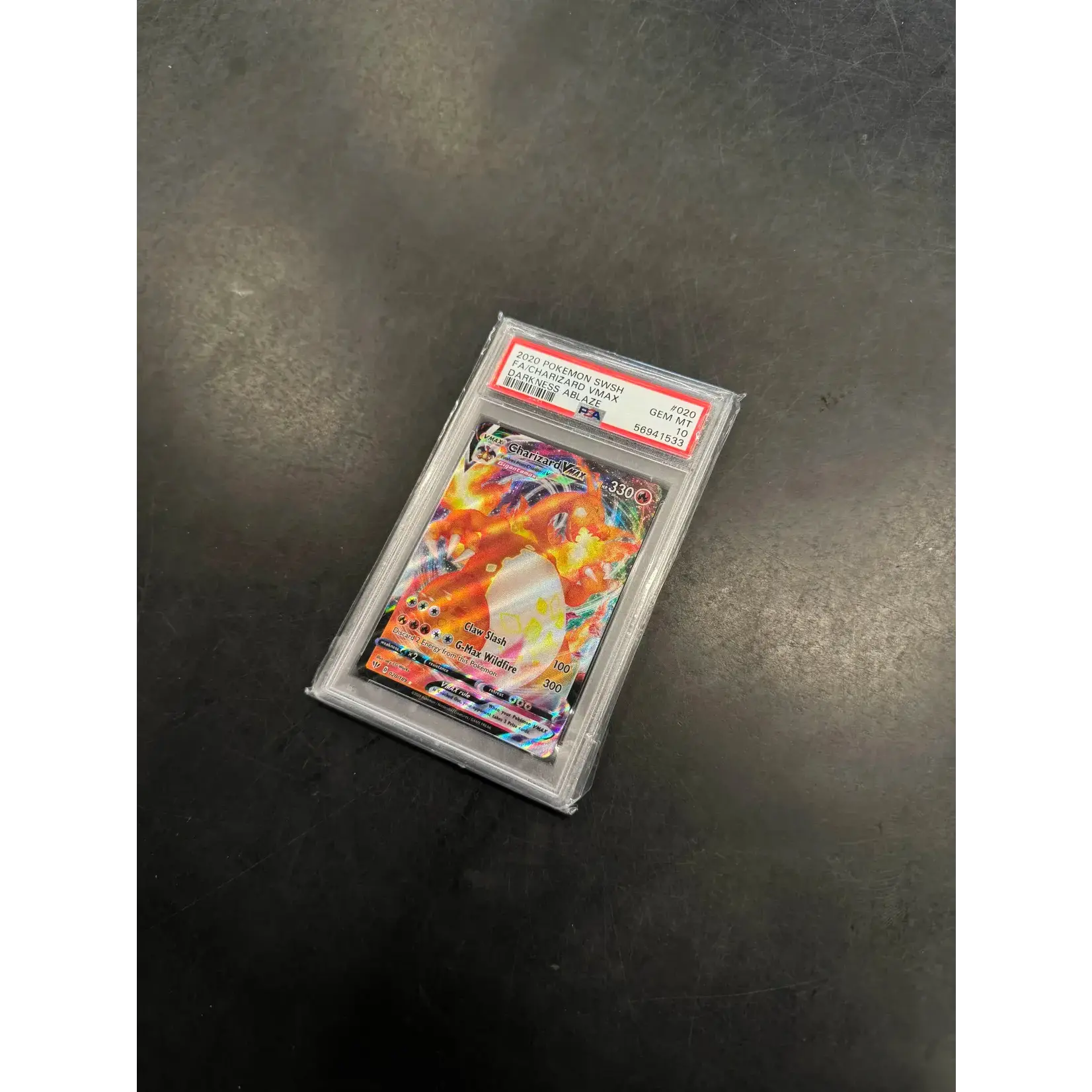 2020 2020 Pokemon Darkness Ablaze #020 Charizard VMAX FA PSA 10