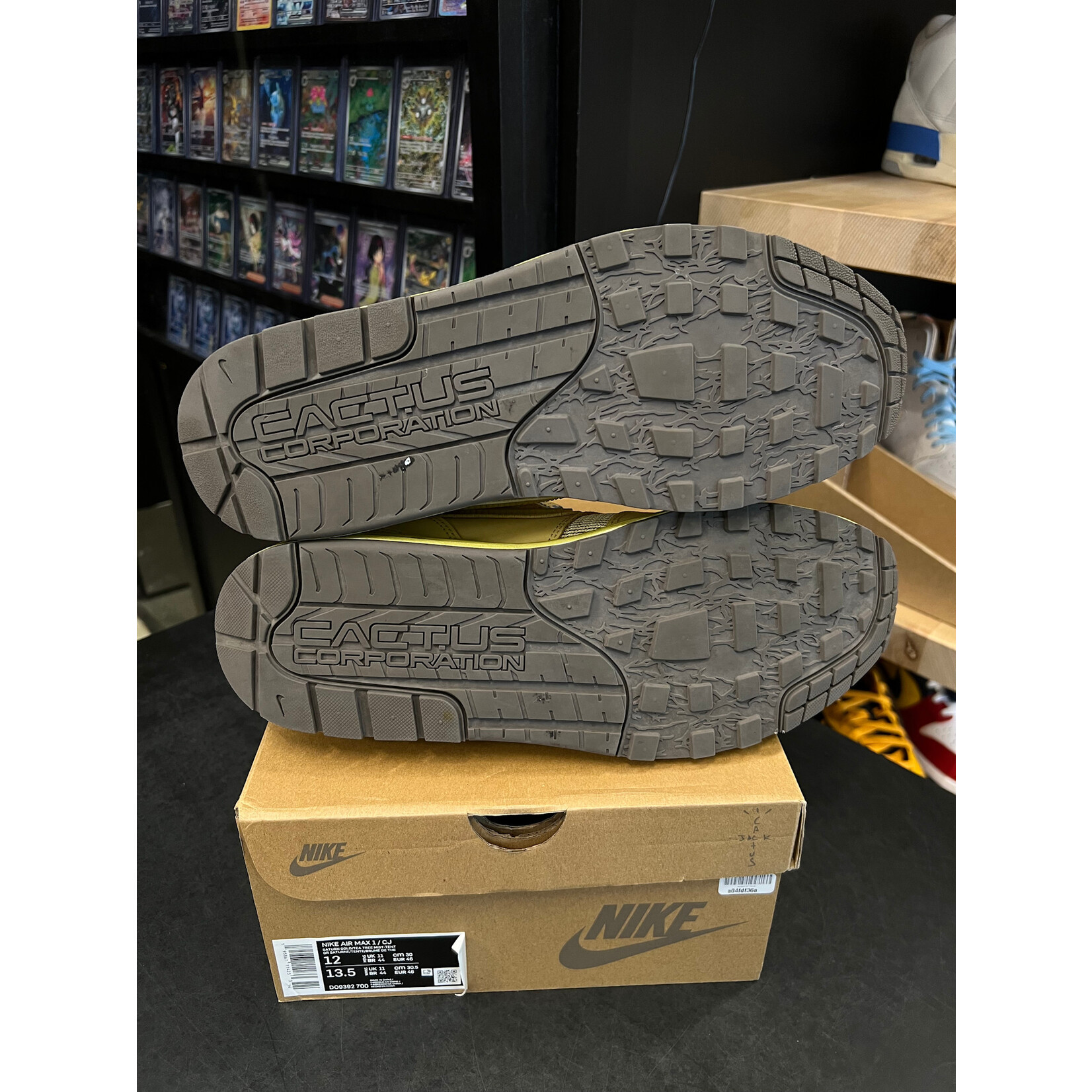 Nike Nike Air Max 1 Travis Scott Cactus Jack Saturn Gold Size 12, PREOWNED