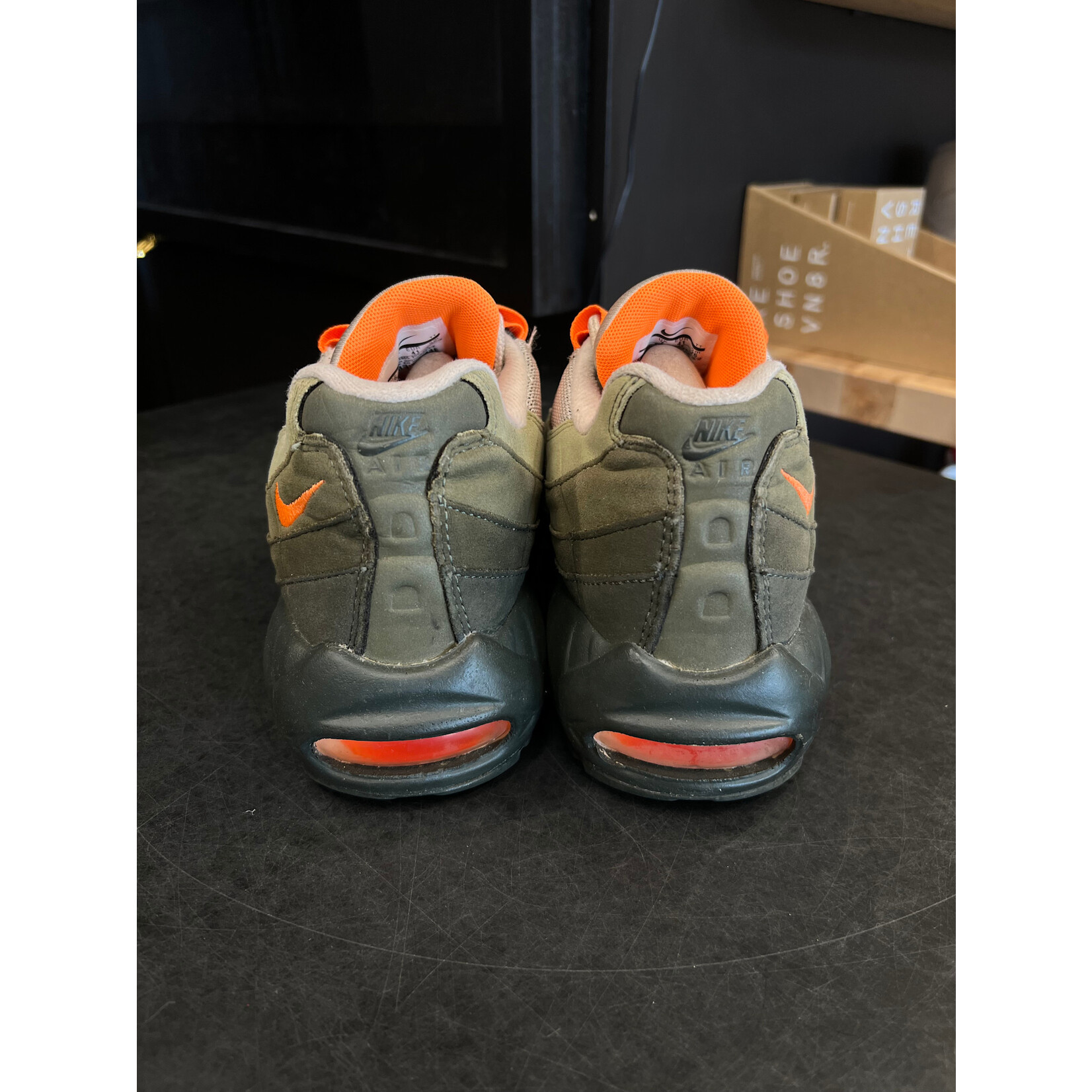 Nike Nike Air Max 95 OG Neutral Olive Total Orange Size 8, PREOWNED
