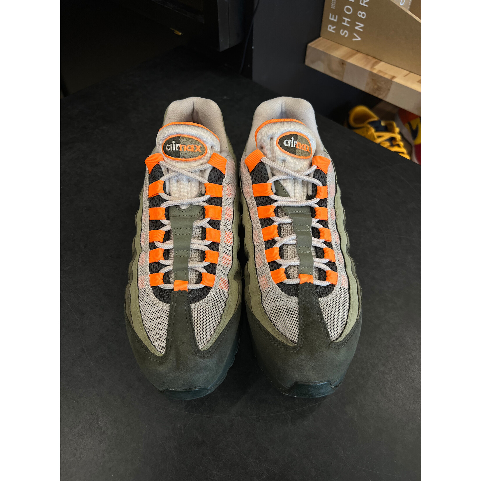 Nike Nike Air Max 95 OG Neutral Olive Total Orange Size 8, PREOWNED