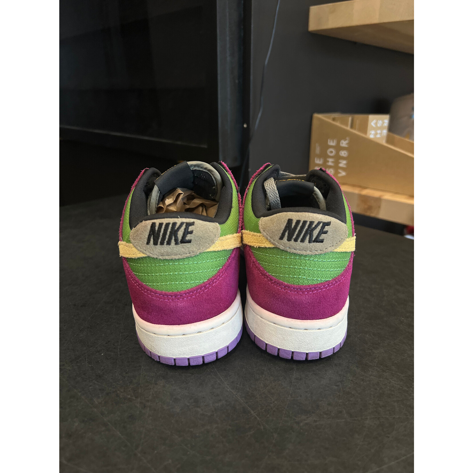 Nike Nike Dunk Low SP Viotech (2019) Size 8, PREOWNED