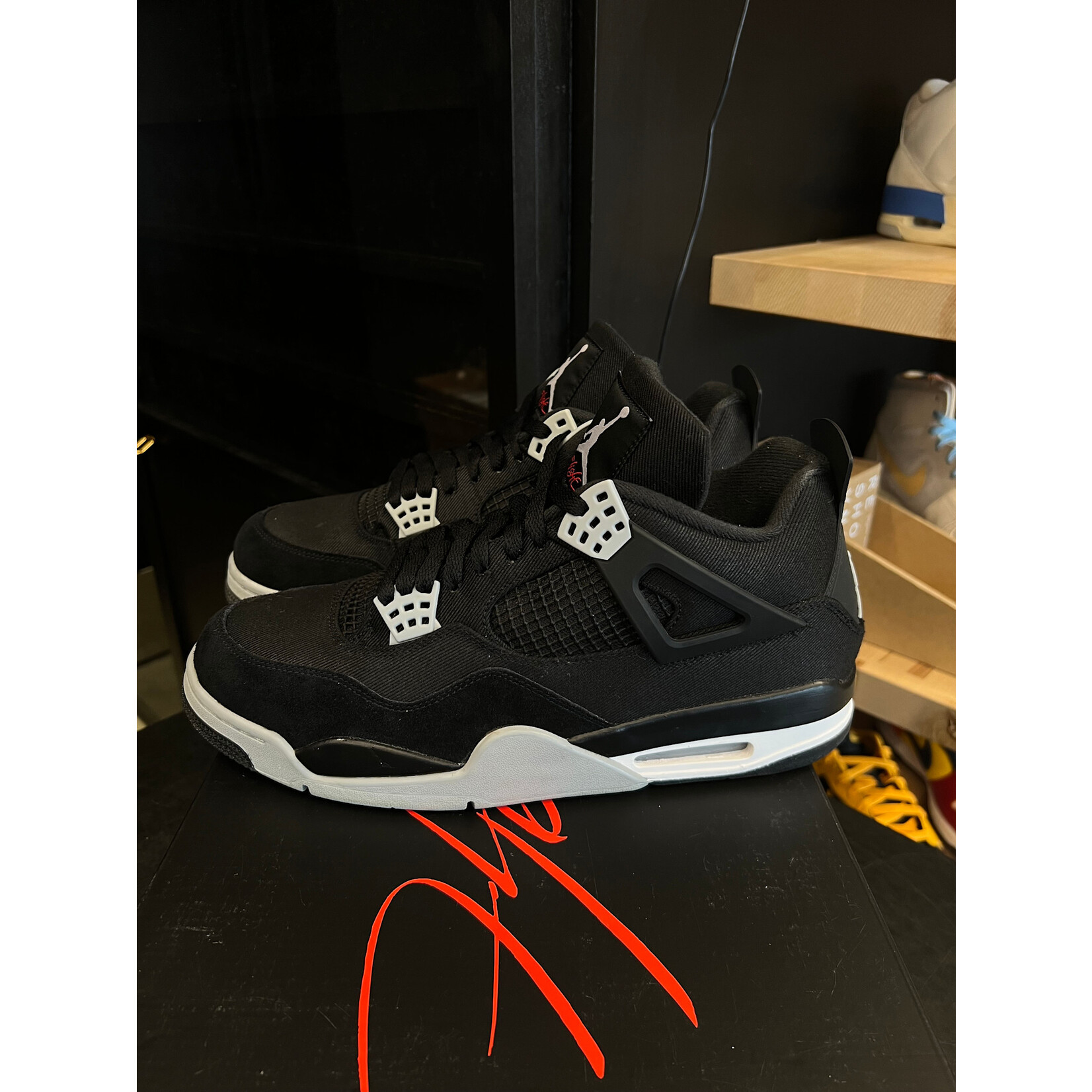 Jordan Jordan 4 Retro SE Black Canvas Size 12, PREOWNED