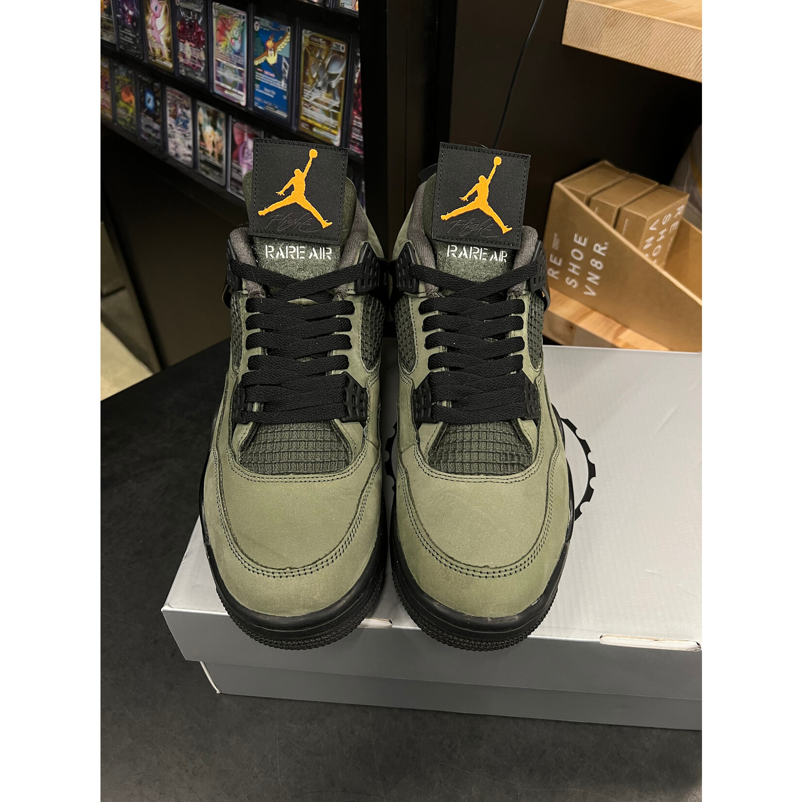 Jordan Jordan 4 Retro OG SP Undefeated (2025) Size 8.5, PREOWNED