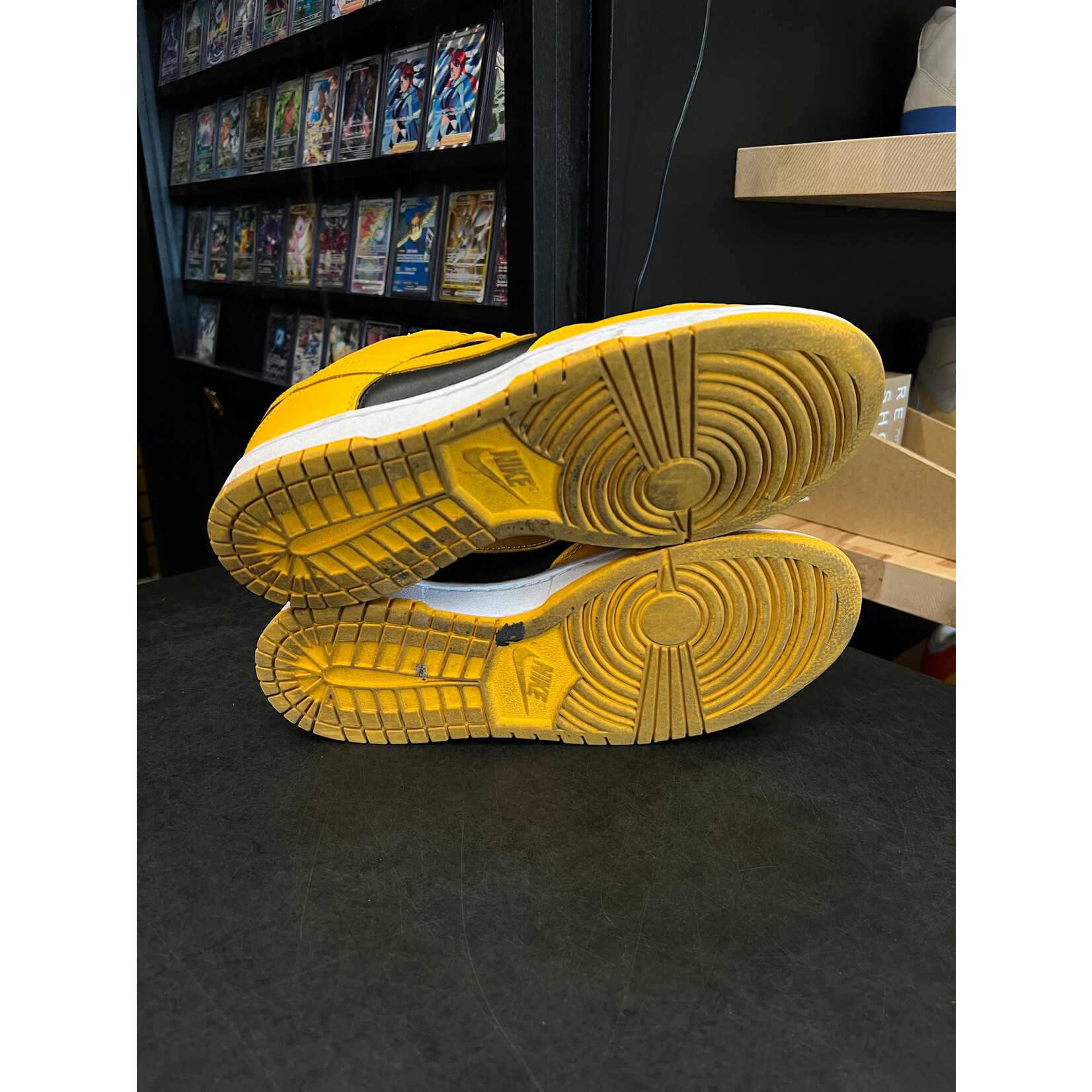 Nike Nike Dunk Low Championship Goldenrod (2021) Size 9.5, PREOWNED