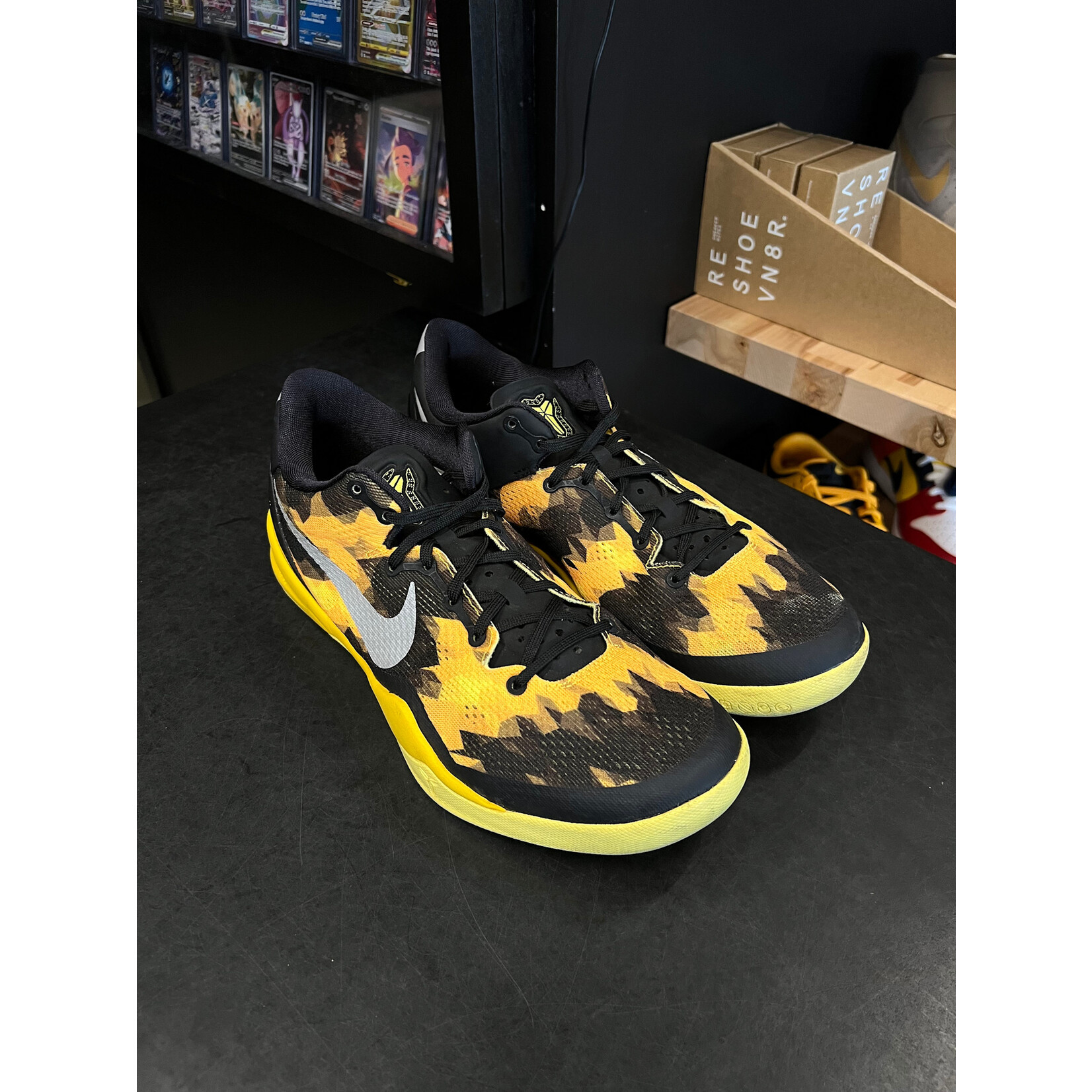 Nike Nike Kobe 8 Sulfur Electric Yellow Size 10, PREOWNED