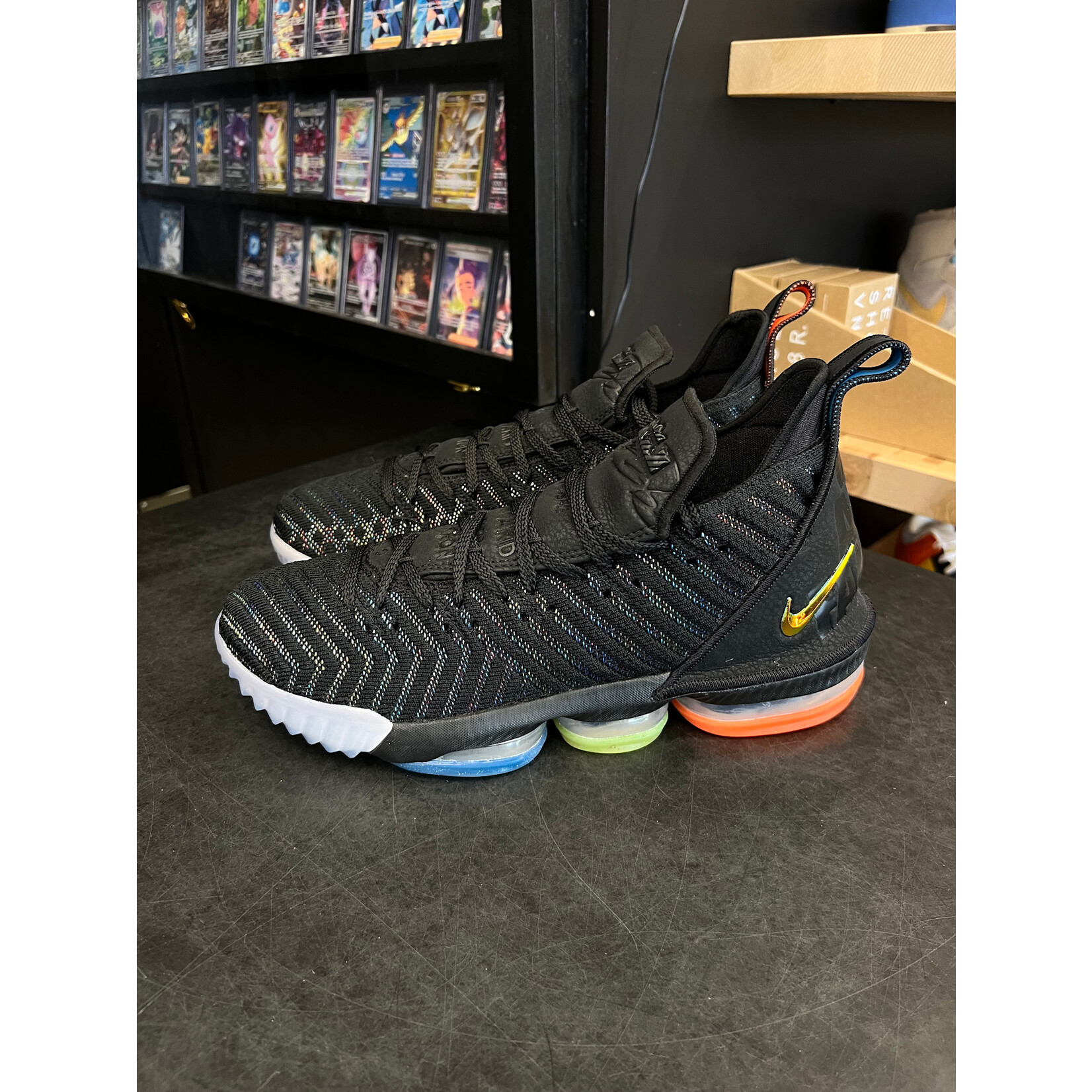 Nike Nike LeBron 16 I Promise Size 10.5, PREOWNED