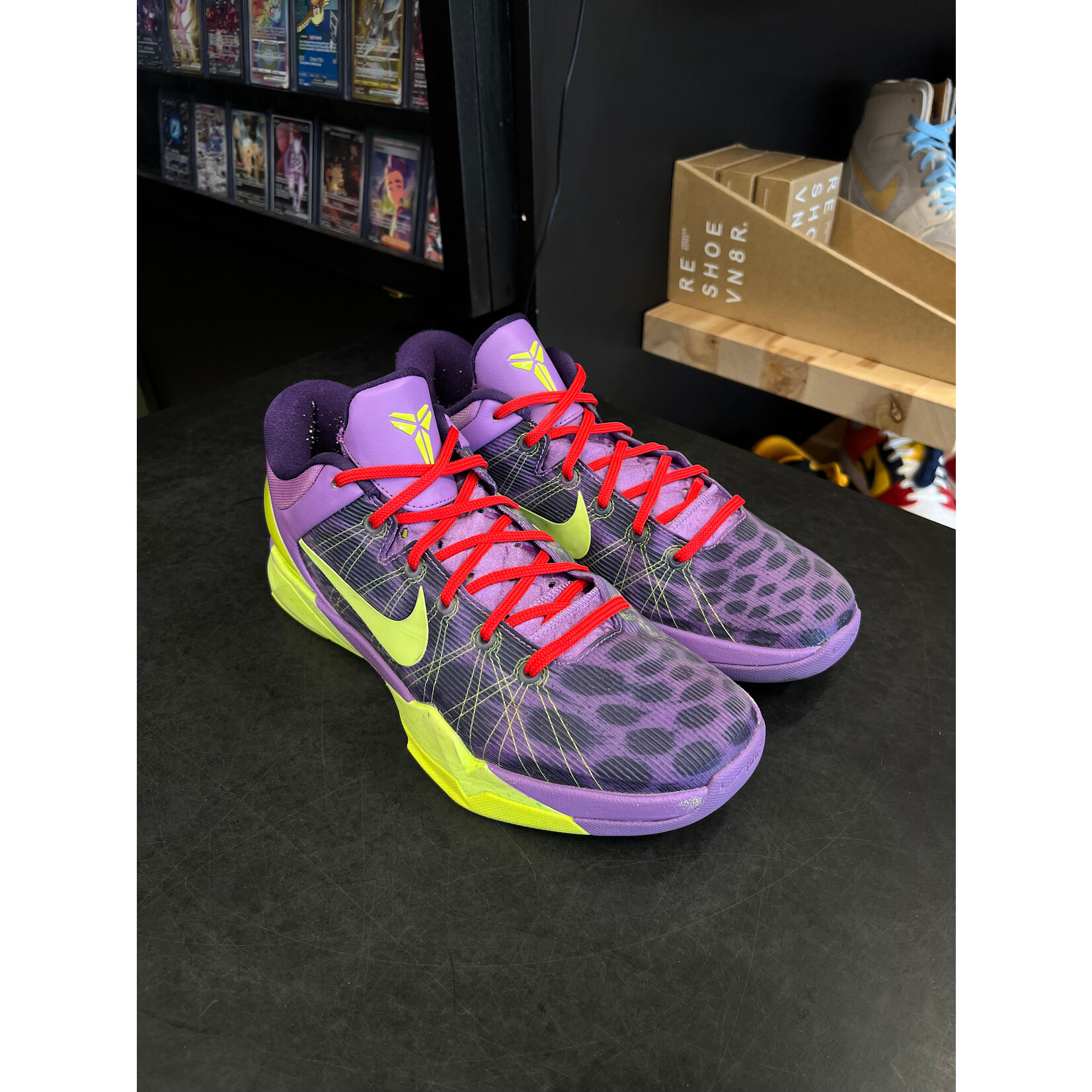 Nike Nike Kobe 7 Christmas (Leopard) Size 10, PREOWNED