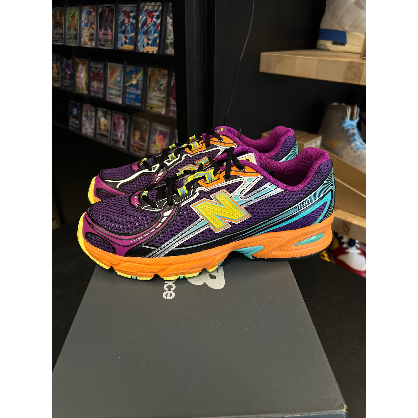 New New Balance 740v2 Concord Grape Sun Glow Size 8, PREOWNED PADS
