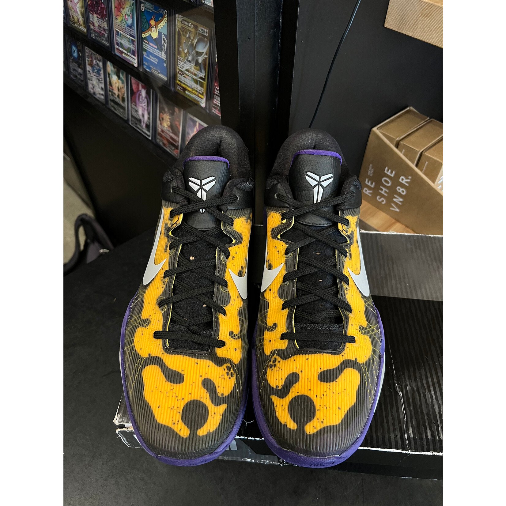 Nike Nike Kobe 7 Poison Dart Frog (LAL) Size 10, PREOWNED