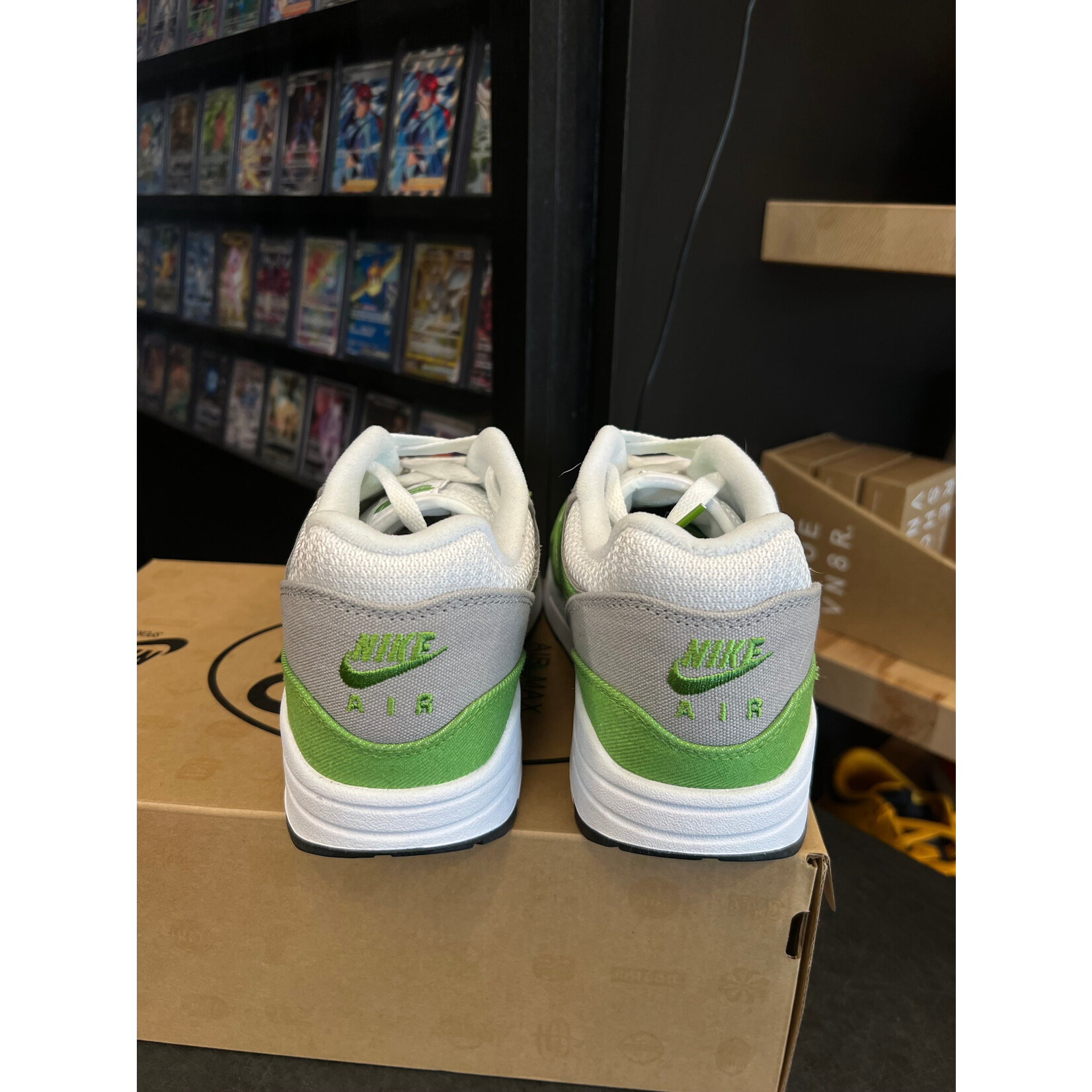 Nike Nike Air Max 1 Patta 20th Anniversary Chlorophyll Size 8, PREOWNED