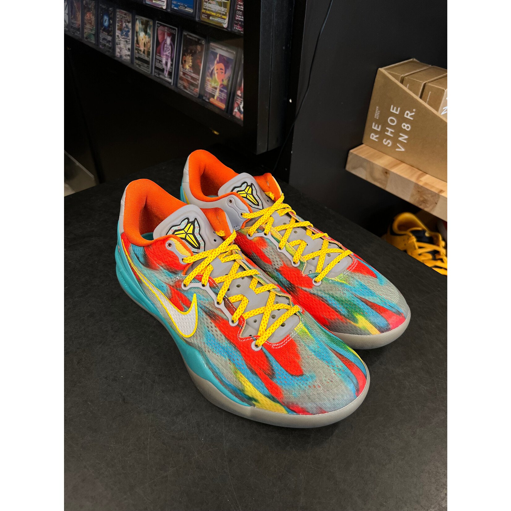 Nike Nike Kobe 8 GC Venice Beach (2013) Size 10, PREOWNED