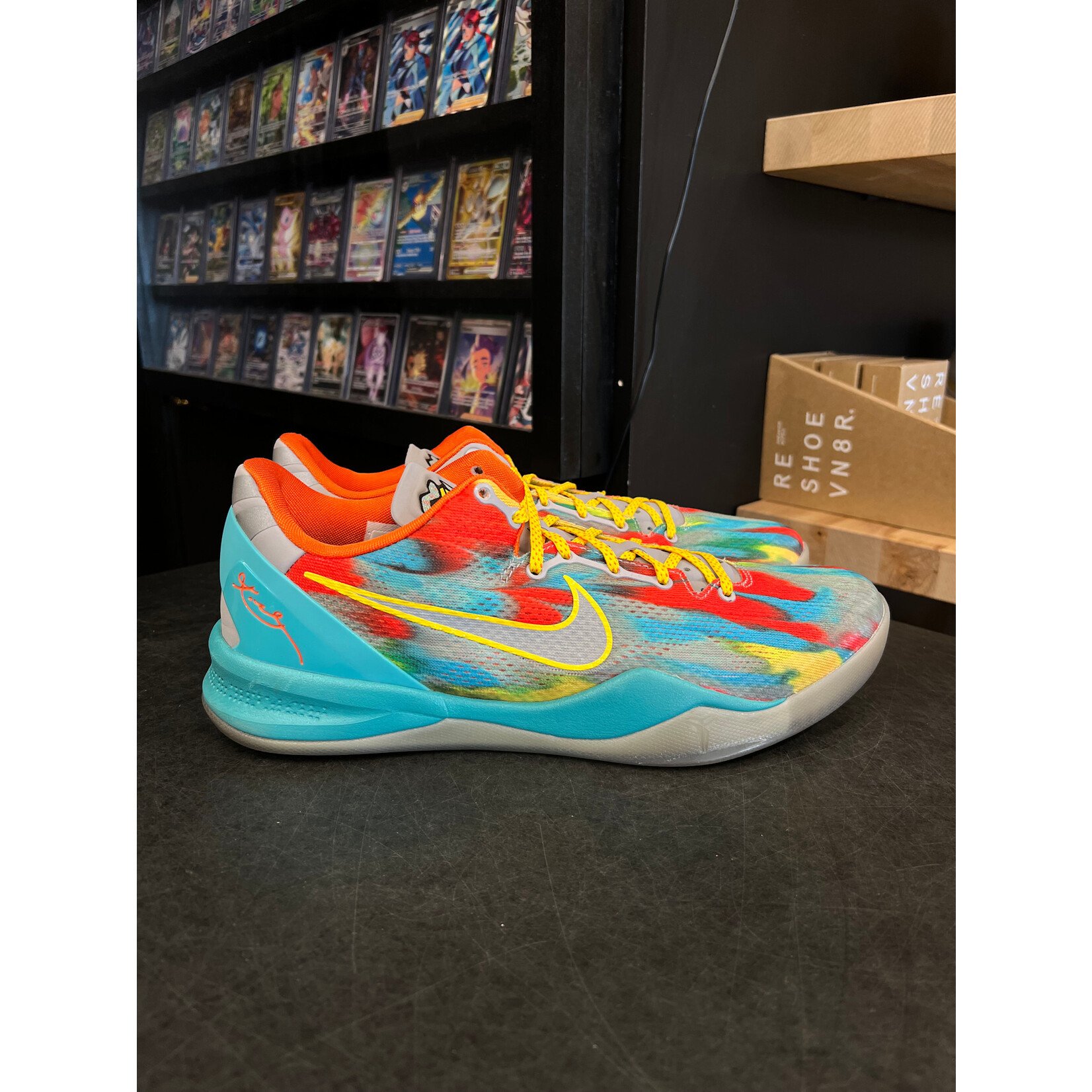 Nike Nike Kobe 8 GC Venice Beach (2013) Size 10, PREOWNED
