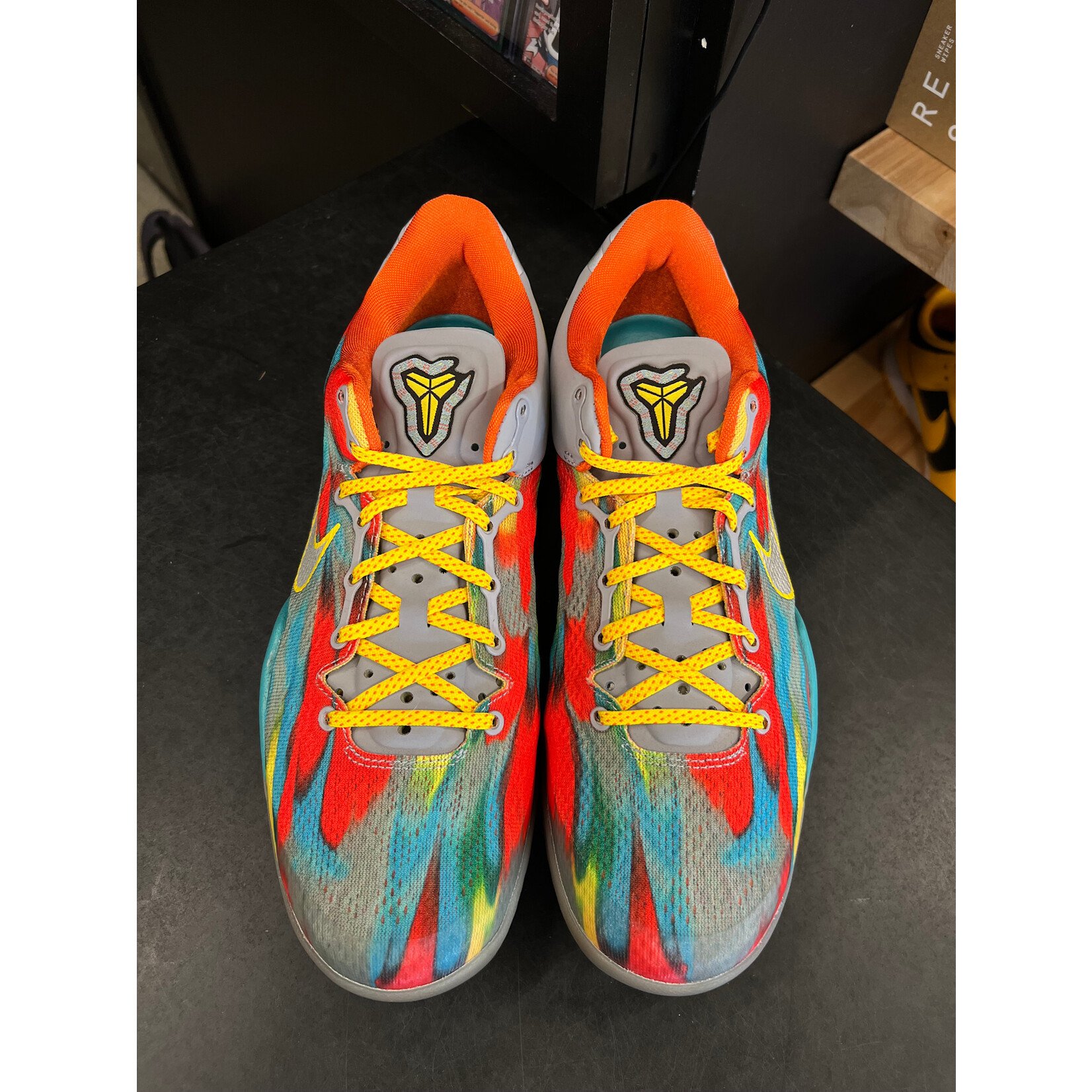 Nike Nike Kobe 8 GC Venice Beach (2013) Size 10, PREOWNED