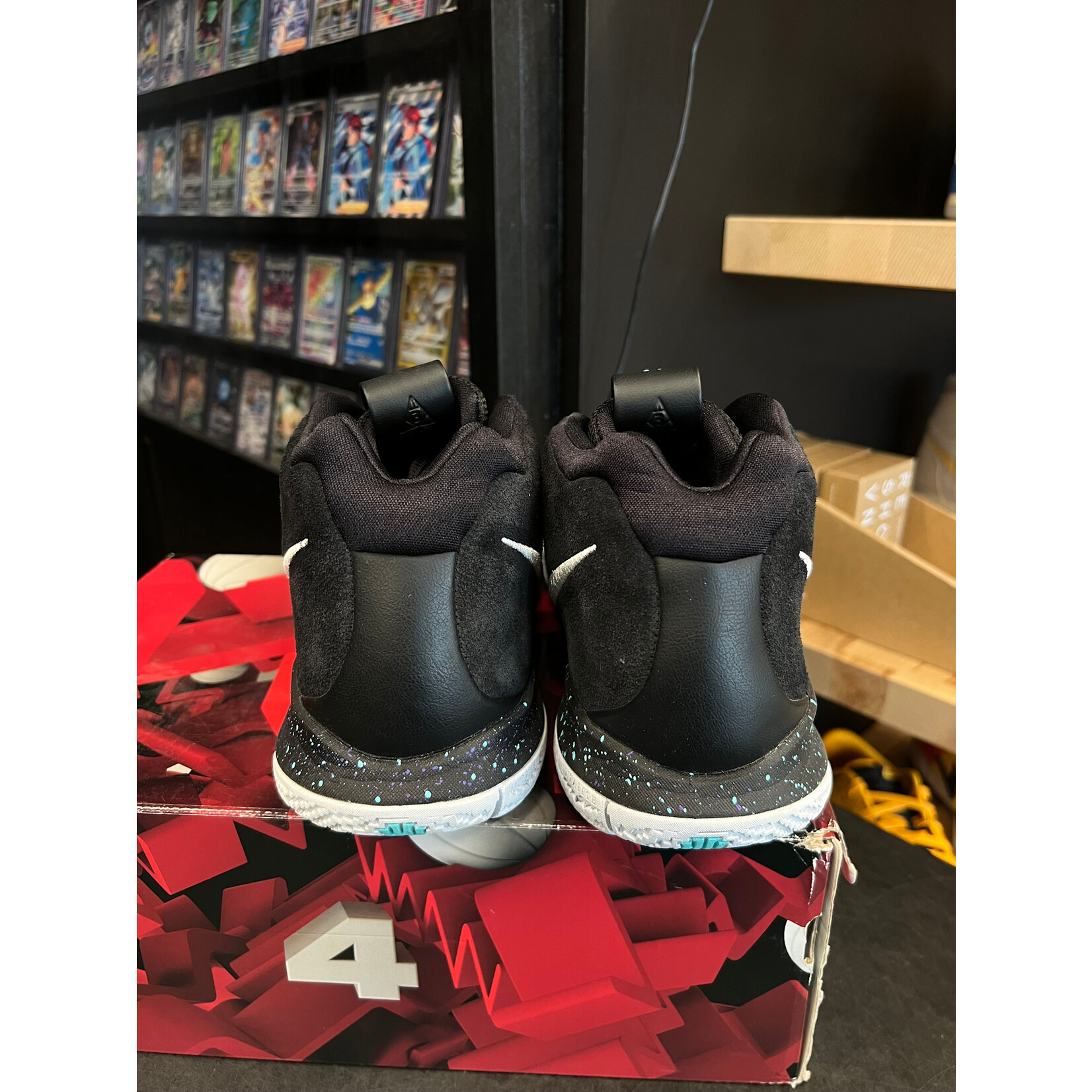 Nike Nike Kyrie 4 Ankle Taker Size 10, PREOWNED