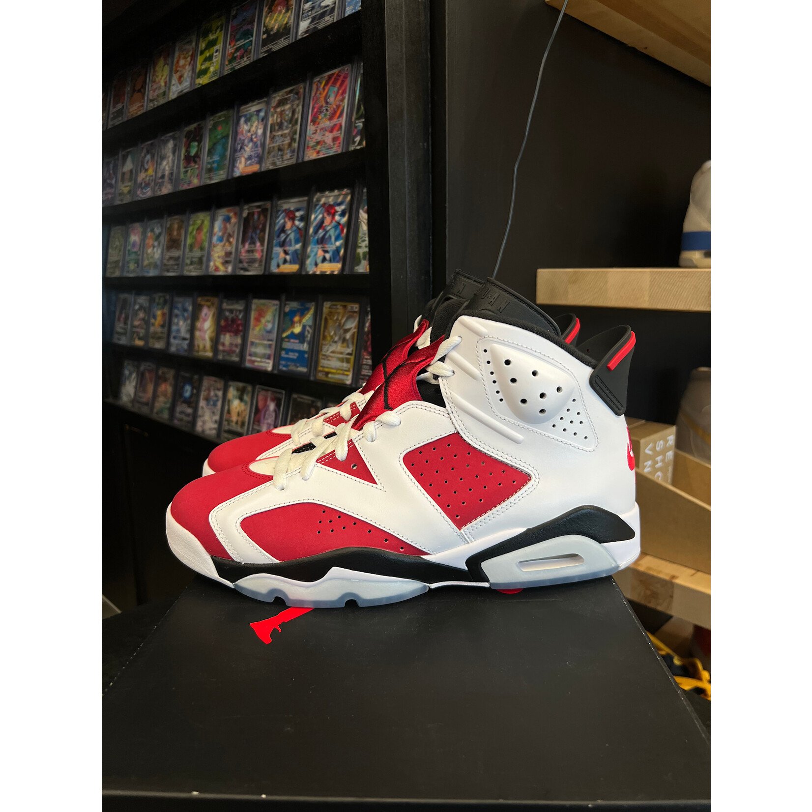 Jordan Jordan 6 Retro Carmine (2021) Size 10, PREOWNED