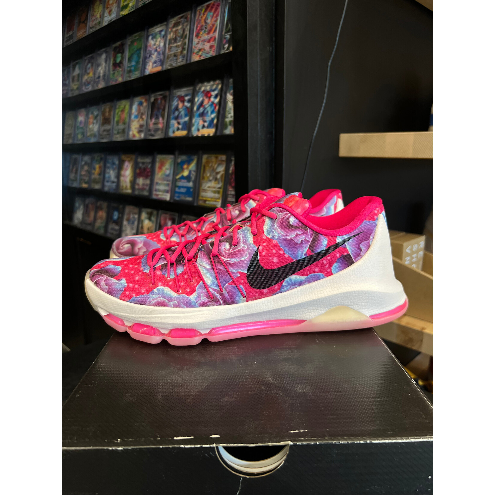 Nike Nike KD 8 Aunt Pearl Size 10.5, PREOWNED