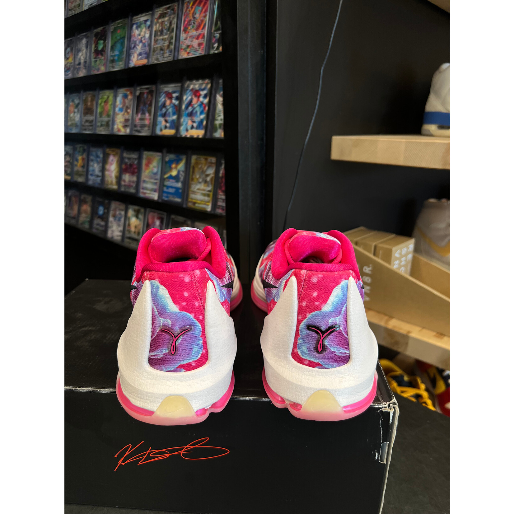 Nike Nike KD 8 Aunt Pearl Size 10.5, PREOWNED