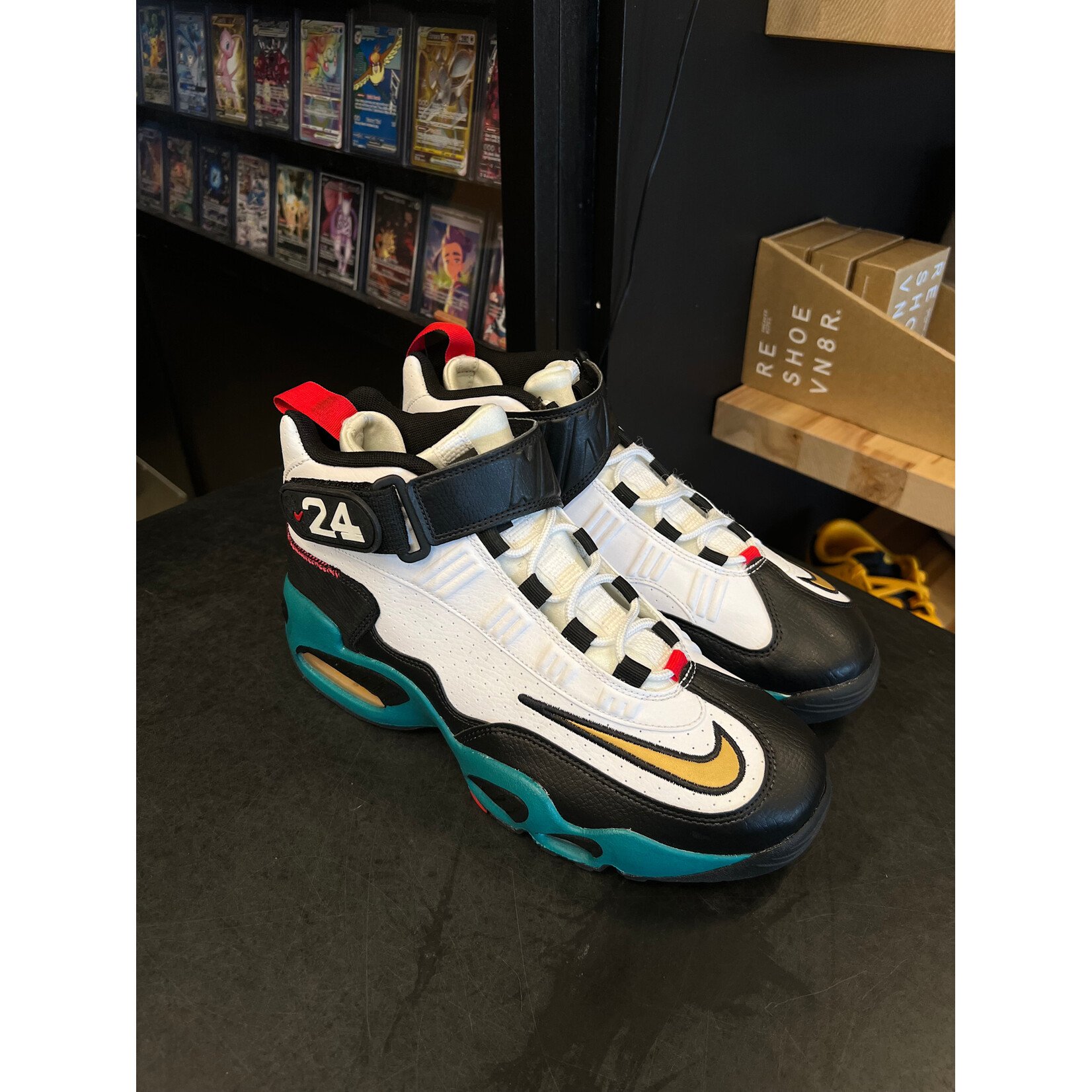 Nike Nike Air Griffey Max 1 Swingman Sweetest Swing Size 9, PREOWNED