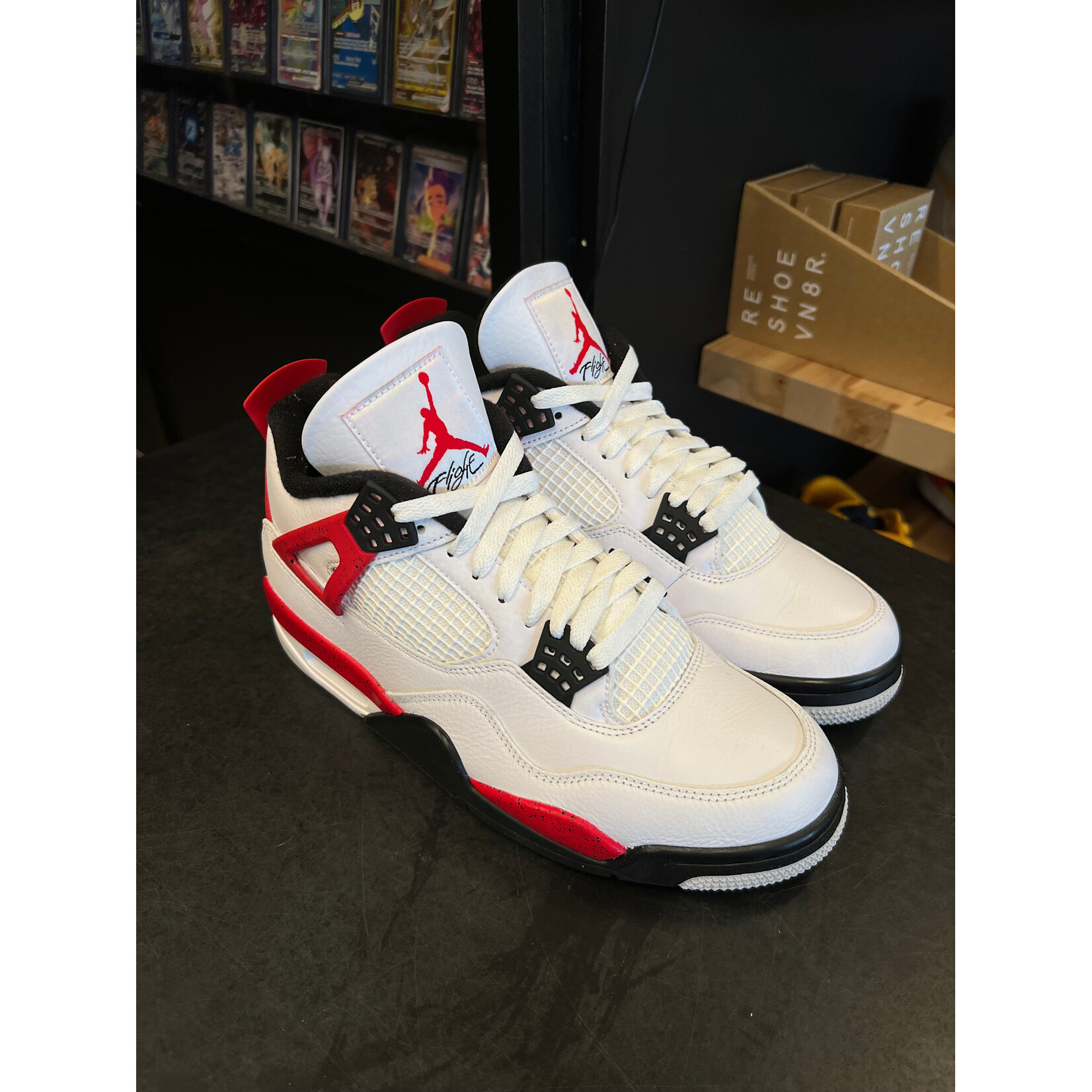 Jordan Jordan 4 Retro Red Cement Size 9, PREOWNED