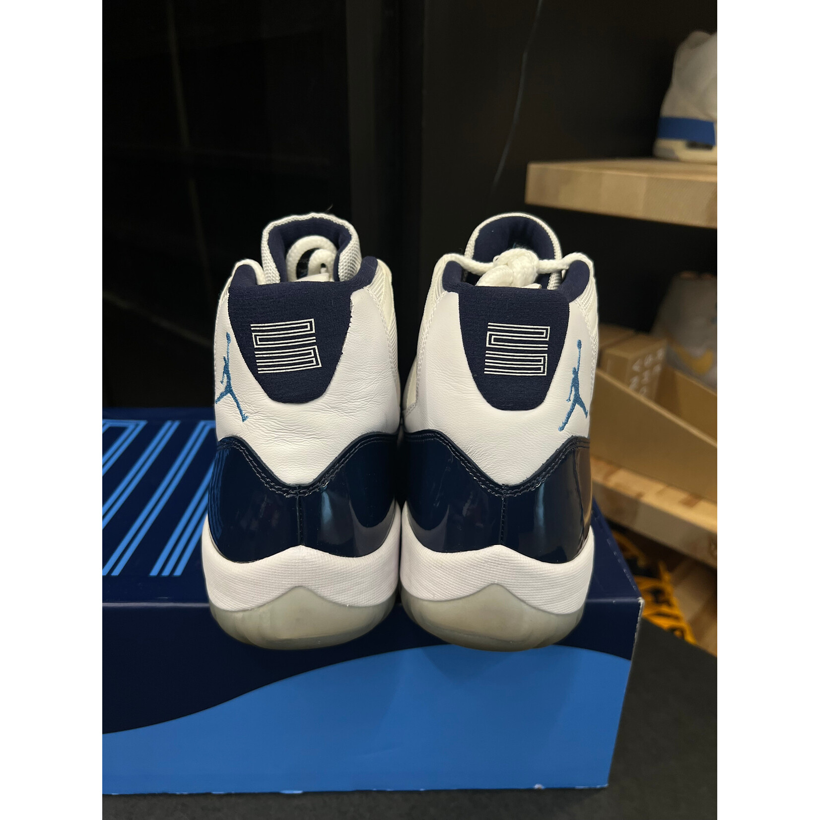 Jordan Jordan 11 Retro UNC Win Like 82 Size 11.5, PREOWNED