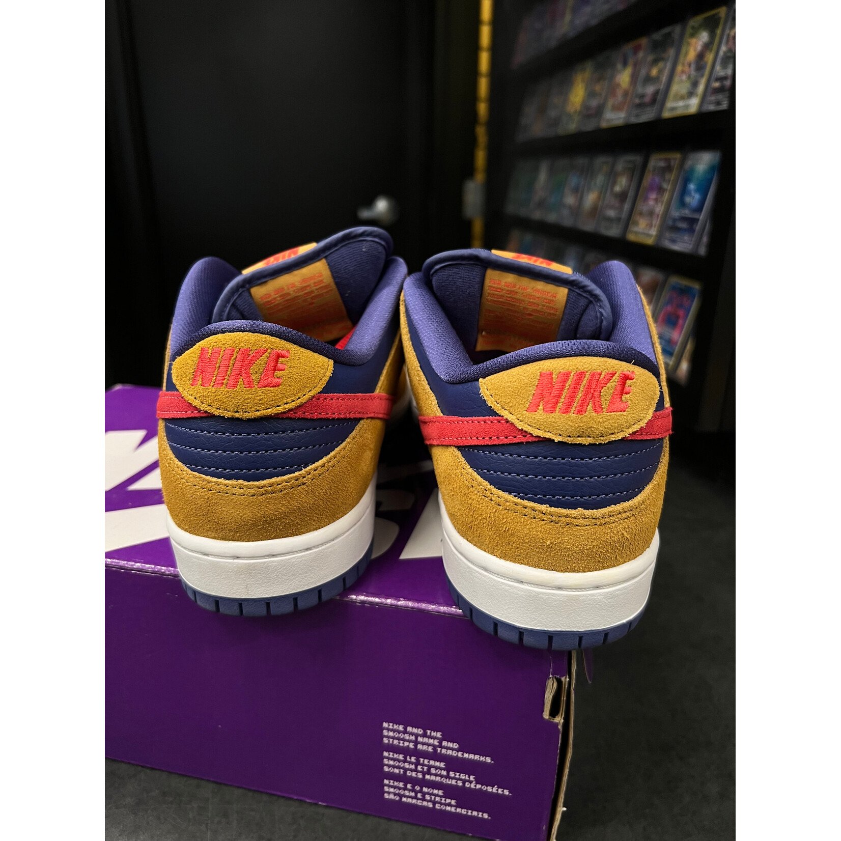 Nike Nike SB Dunk Low Reverse Papa Bear Size 8.5, PREOWNED