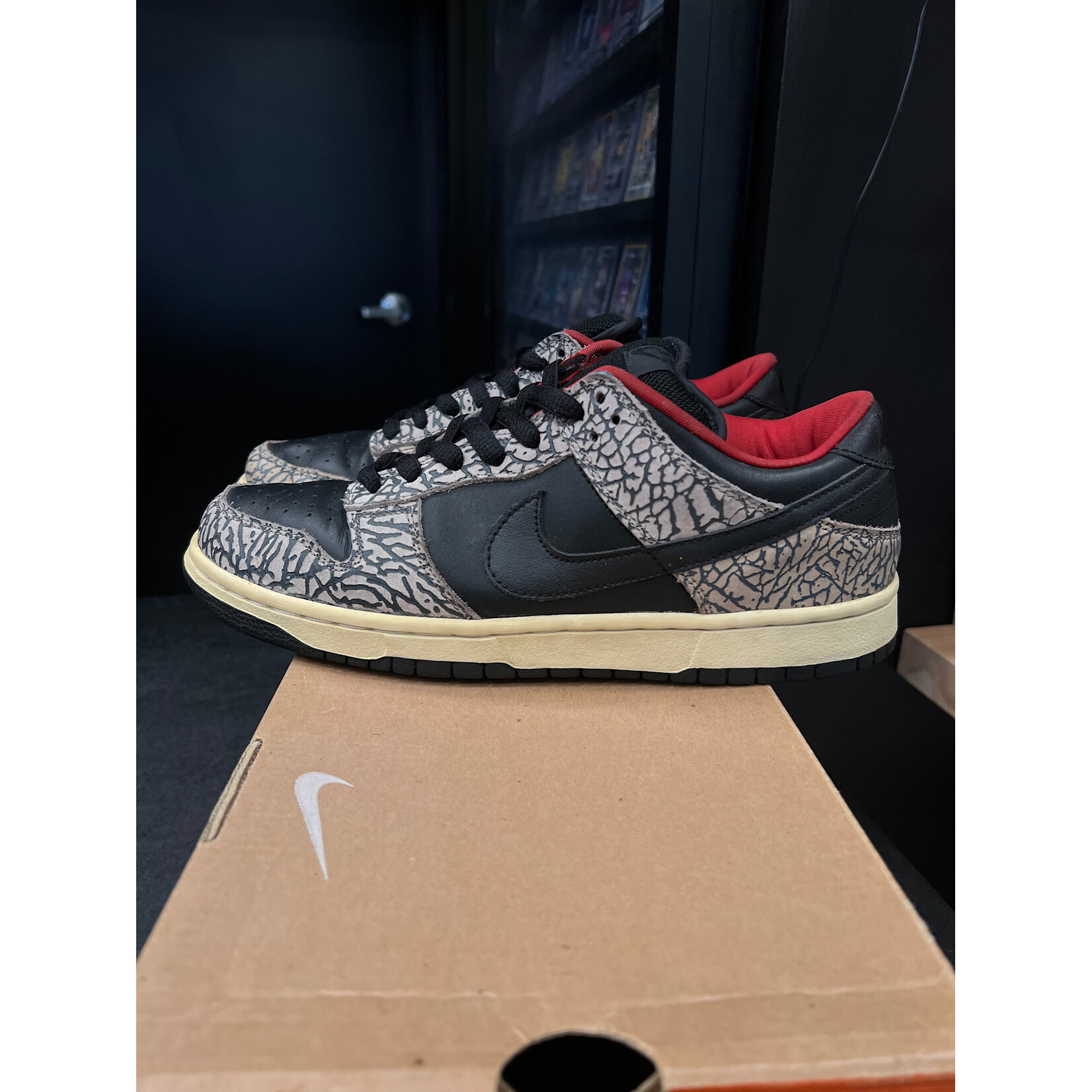 Nike Nike SB Dunk Low Supreme Black Cement (2002) Size 10, PREOWNED
