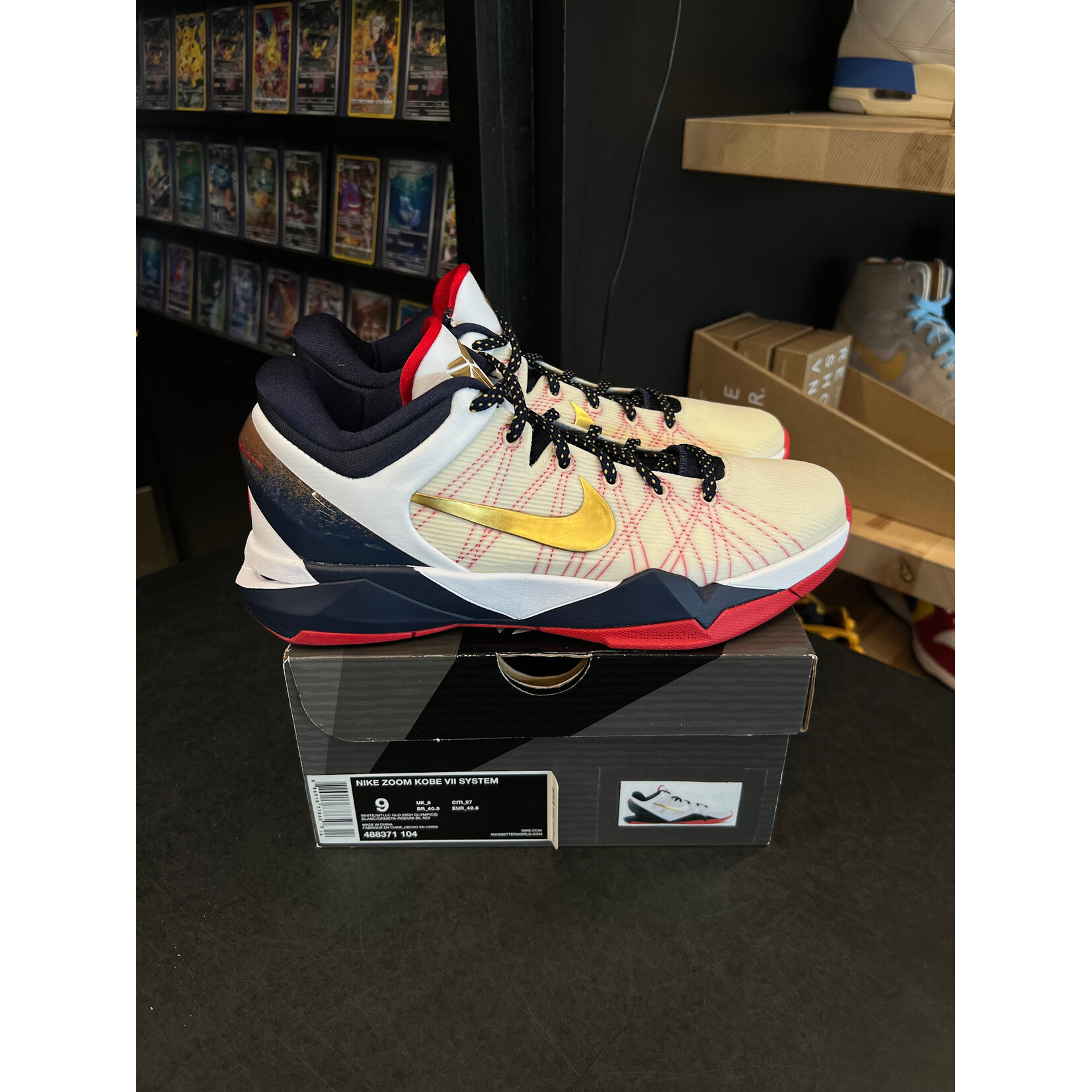 Nike Nike Kobe 7 USA Olympic Size 9, PREOWNED