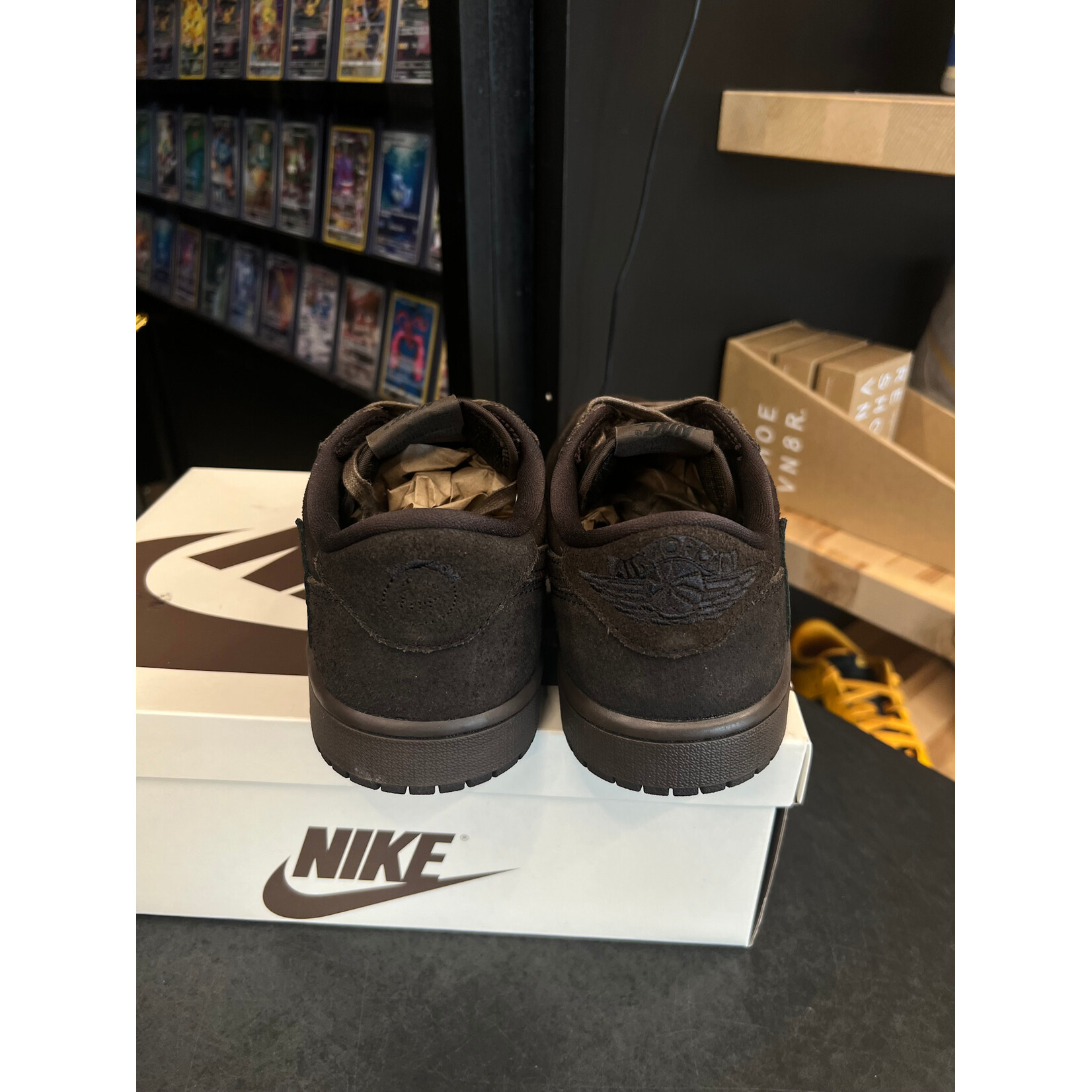 Jordan Jordan 1 Retro Low OG SP Travis Scott Velvet Brown Size 7.5, PREOWNED
