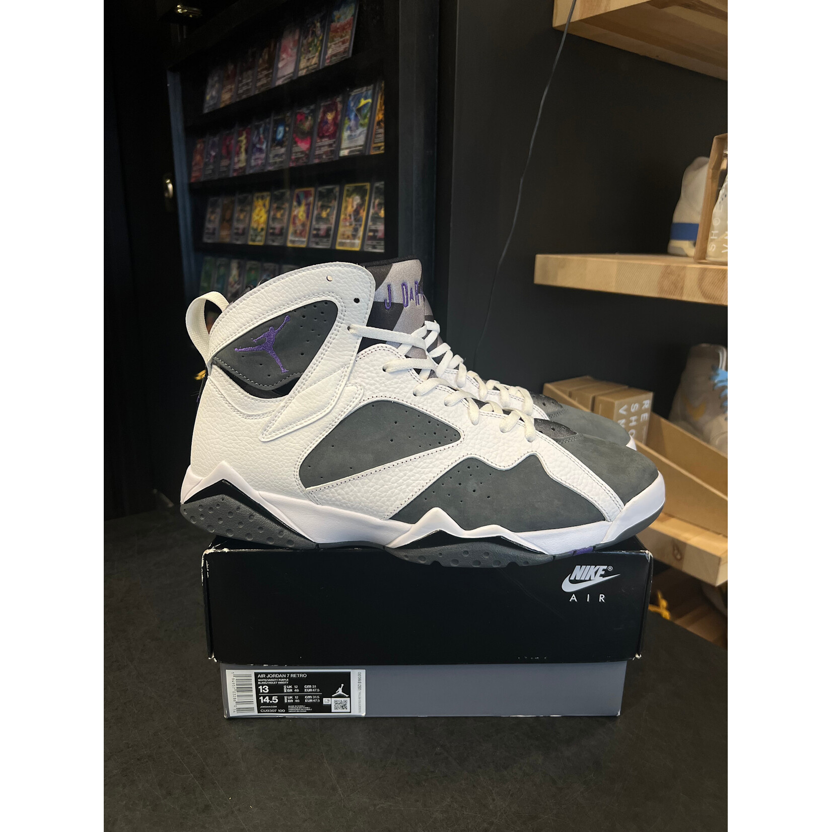 Jordan Jordan 7 Retro Flint (2021) Size 13, PREOWNED