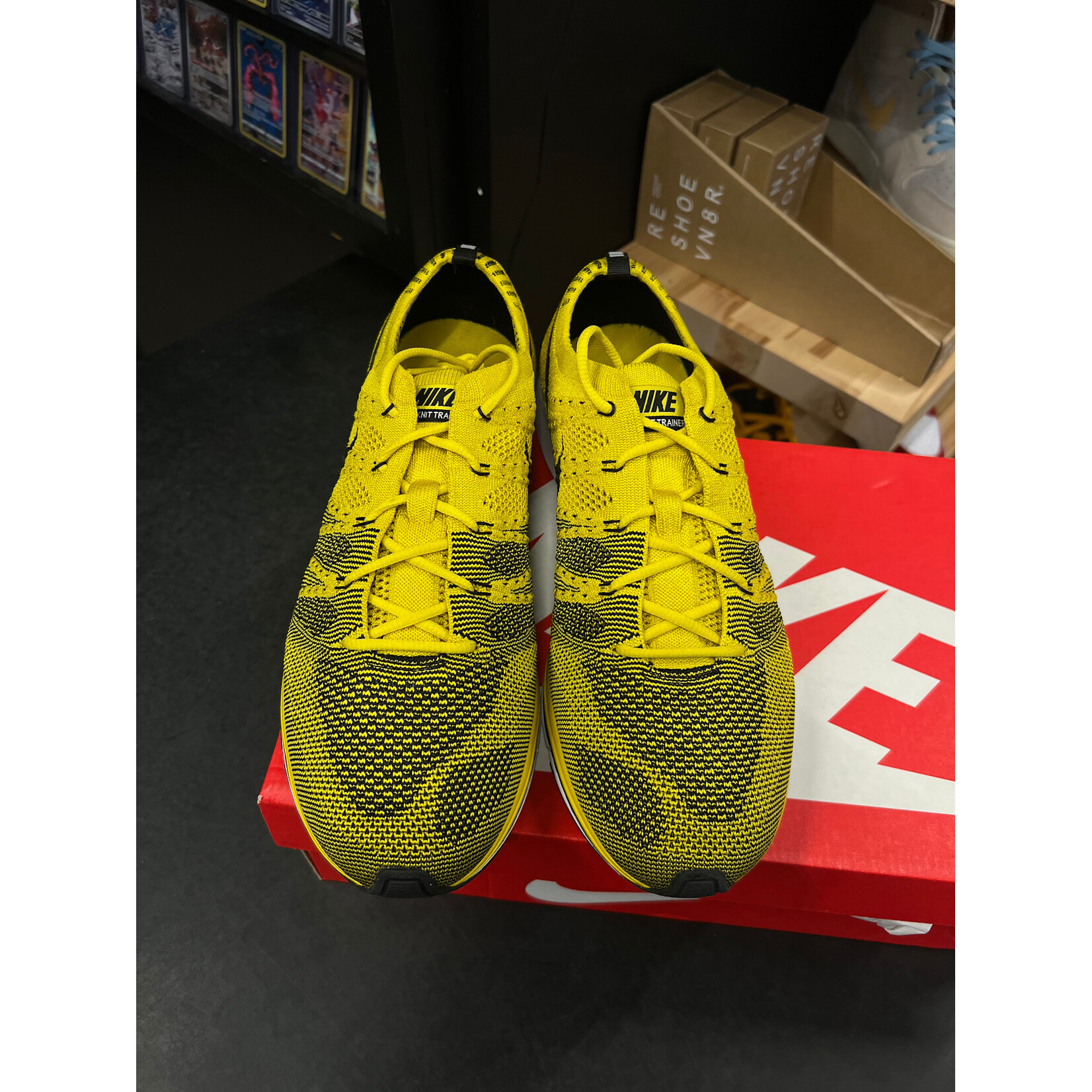 Nike Nike Flyknit Trainer Bright Citron Size 10.5, PREOWNED
