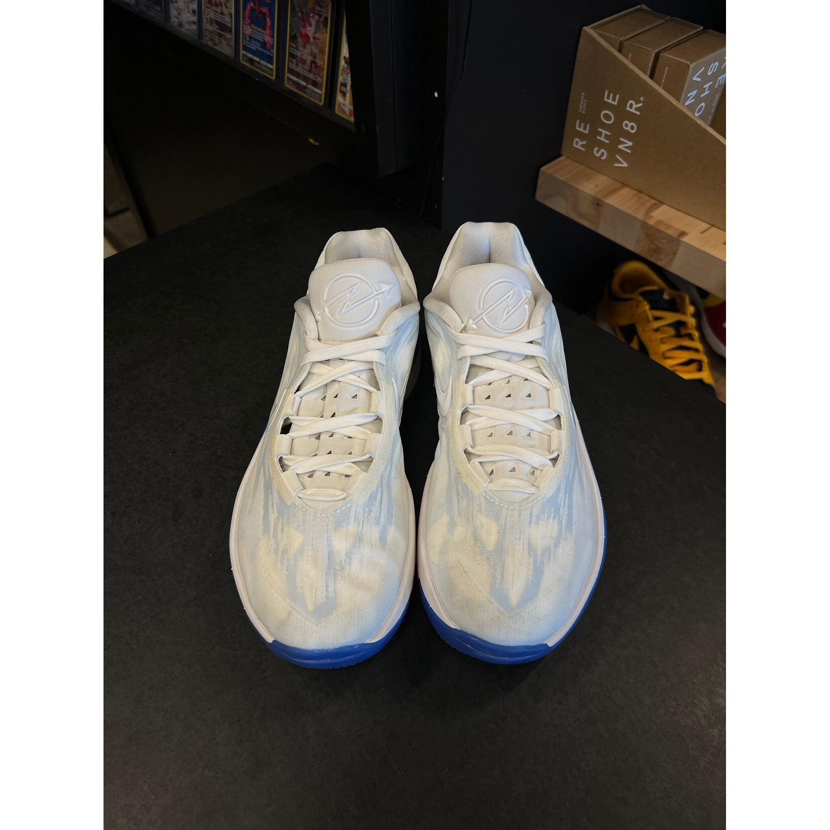 Nike Nike Zoom GT Cut 2 Summit White Blue Size 8.5, PREOWNED
