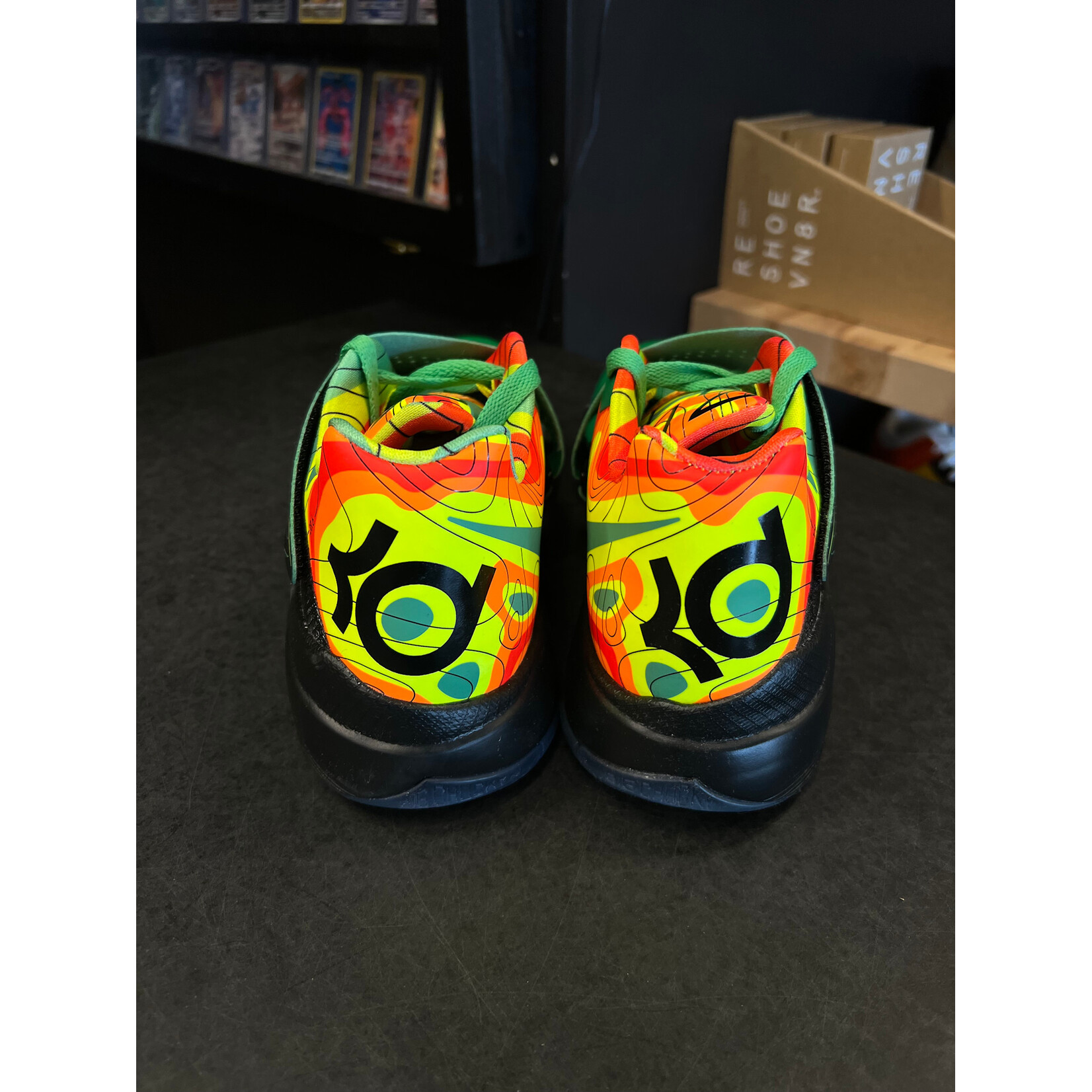 Nike Nike KD 4 Weatherman (2024) Size 8.5, PREOWNED (TRIED ON)