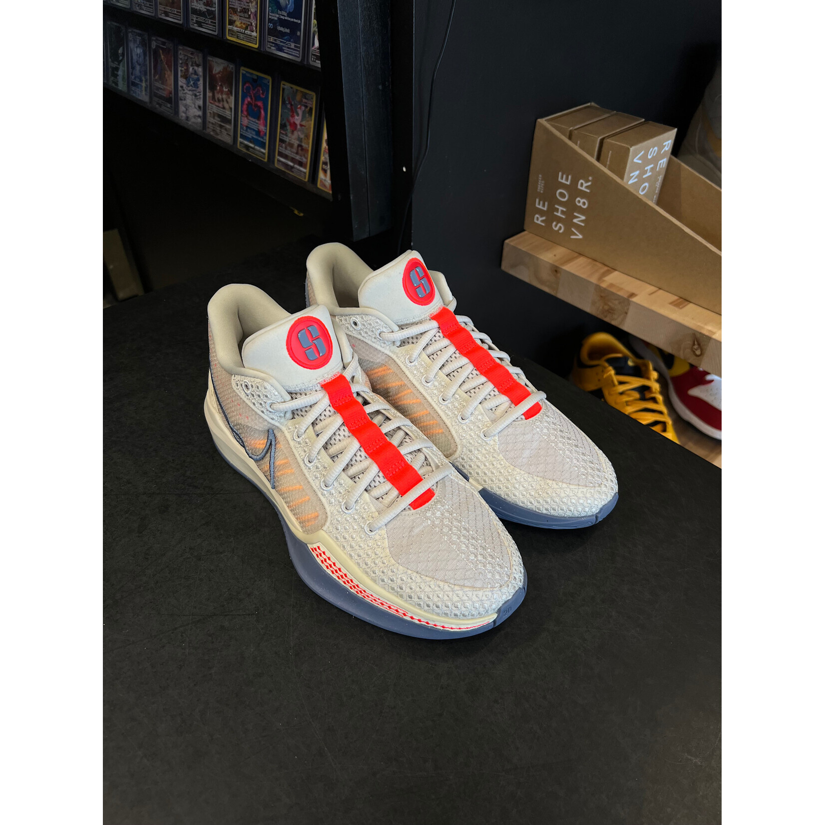 Nike Nike Sabrina 1 Grounded (Women's) Size 10W, PREOWNED