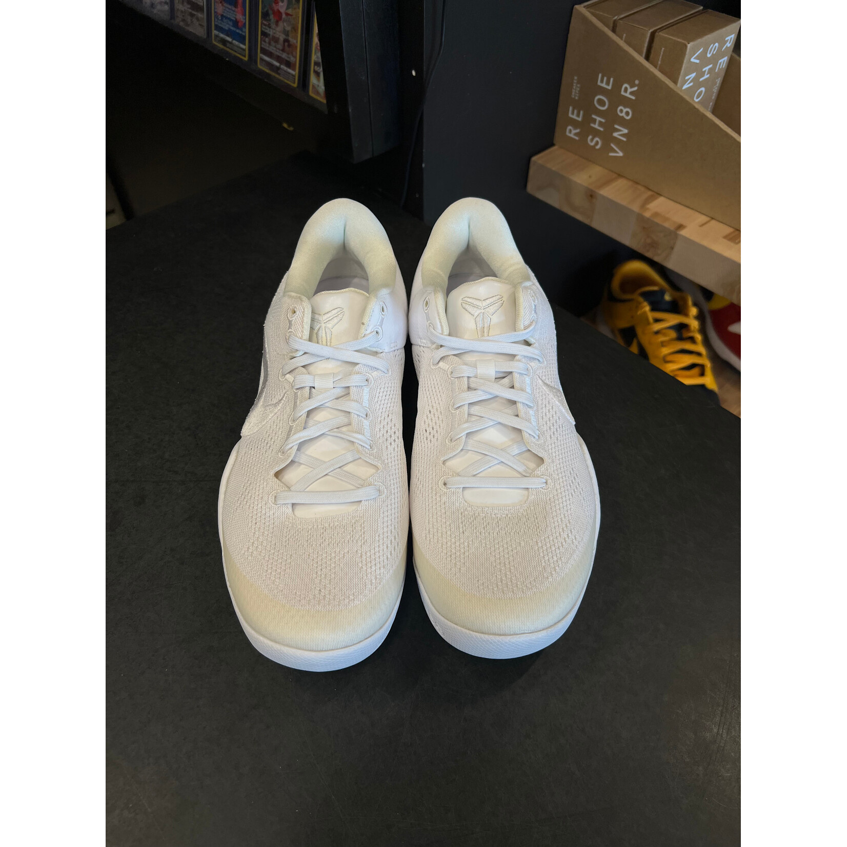 Nike Nike Kobe 8 Protro Halo Size 8.5, PREOWNED WORN ONCE YELLOWING