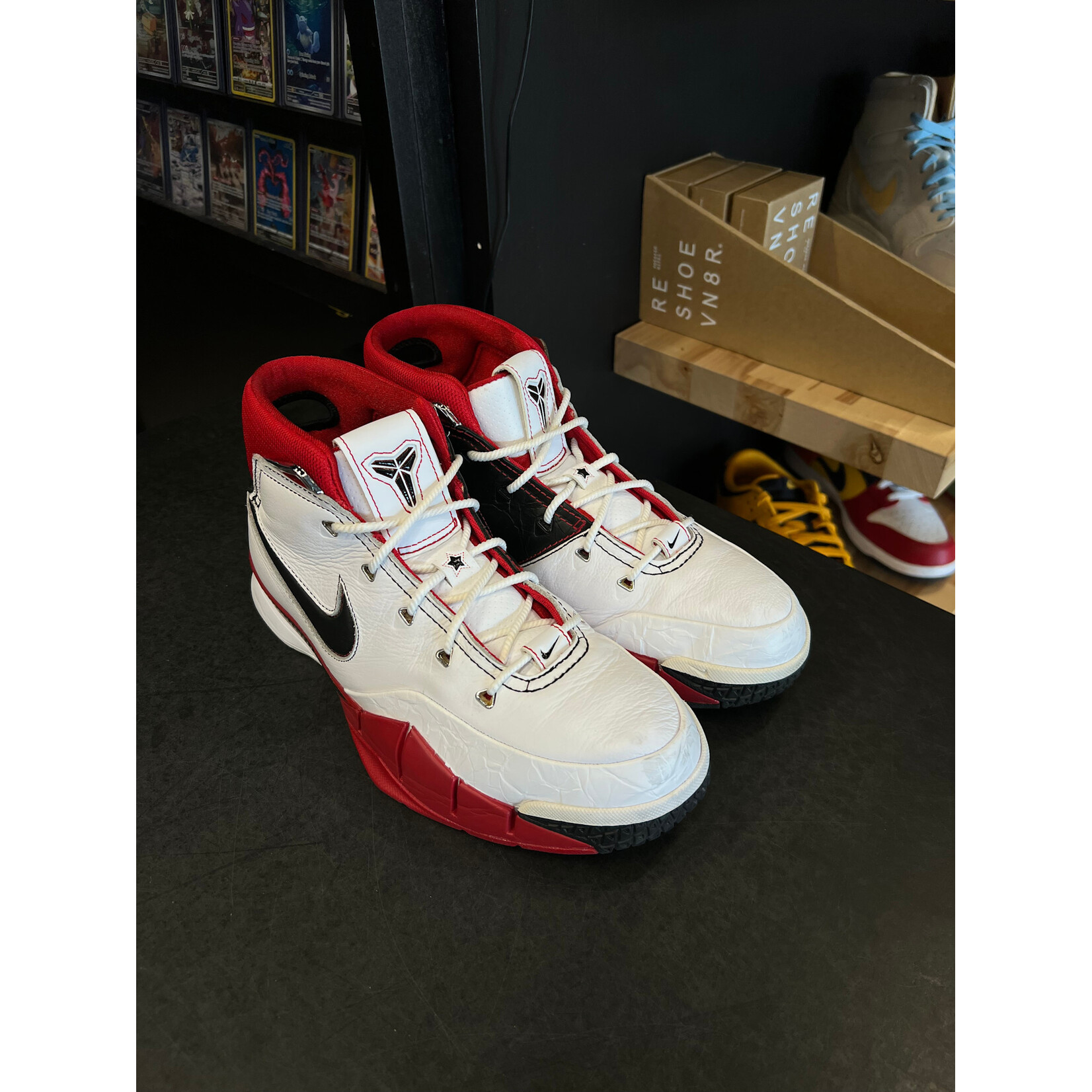 Nike Nike Kobe 1 Protro White Black Red (All-Star) Size 8.5, PREOWNED